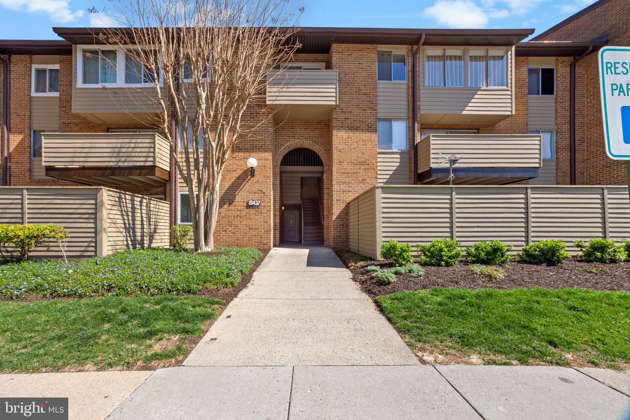 THOMAS CHOICE GARDENS - Residential Lease