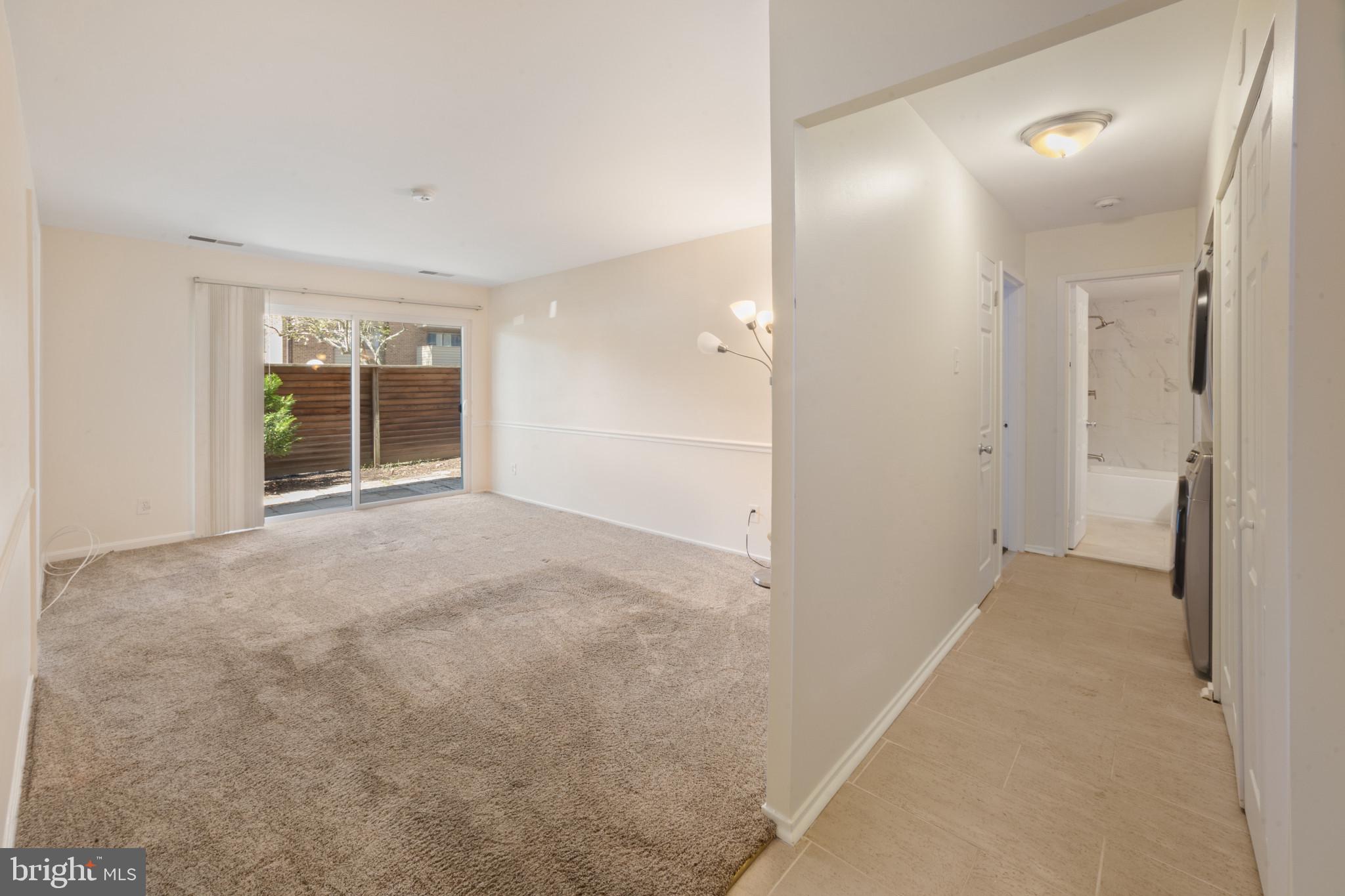 THOMAS CHOICE GARDENS - Residential Lease