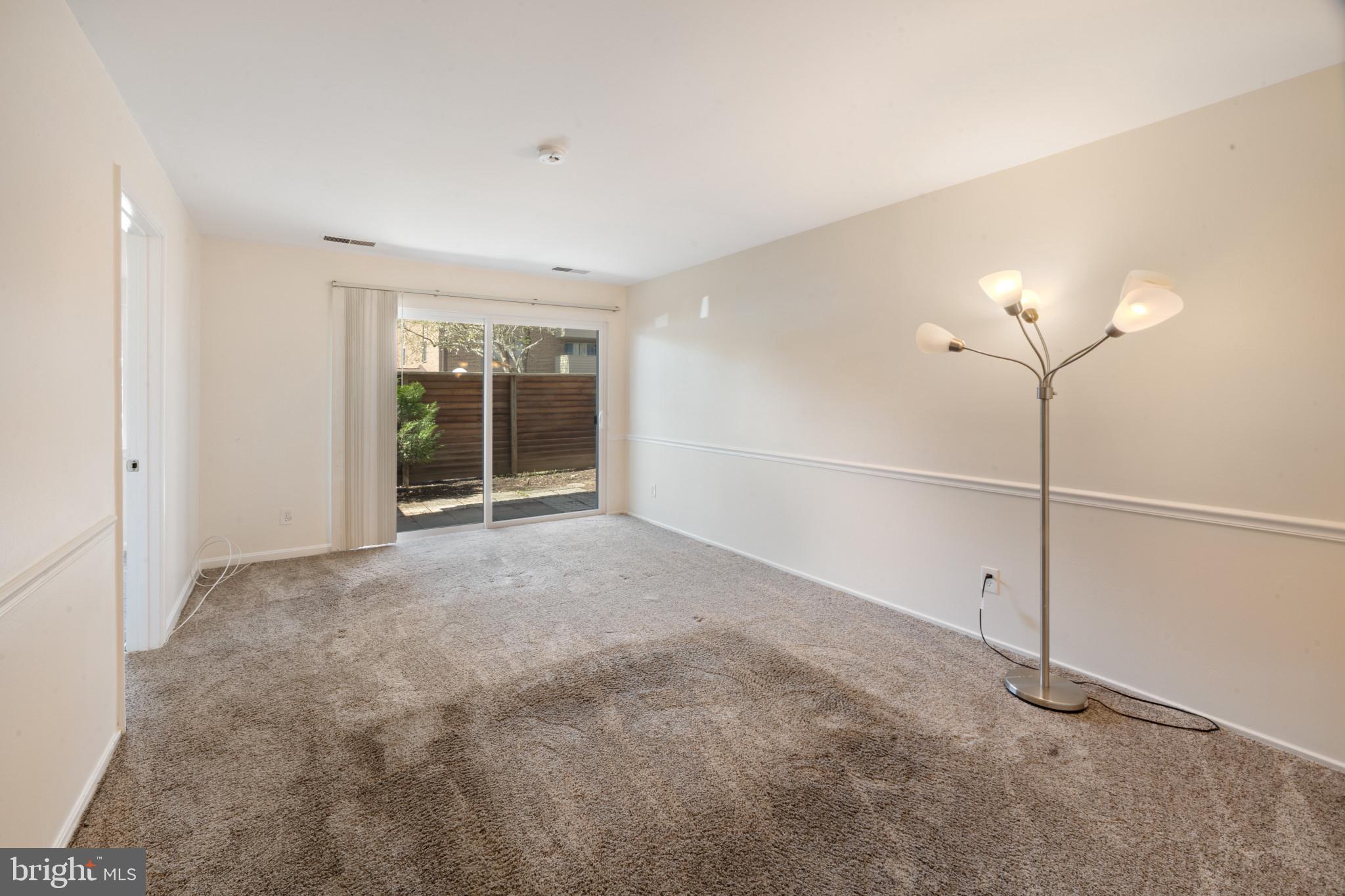 THOMAS CHOICE GARDENS - Residential Lease