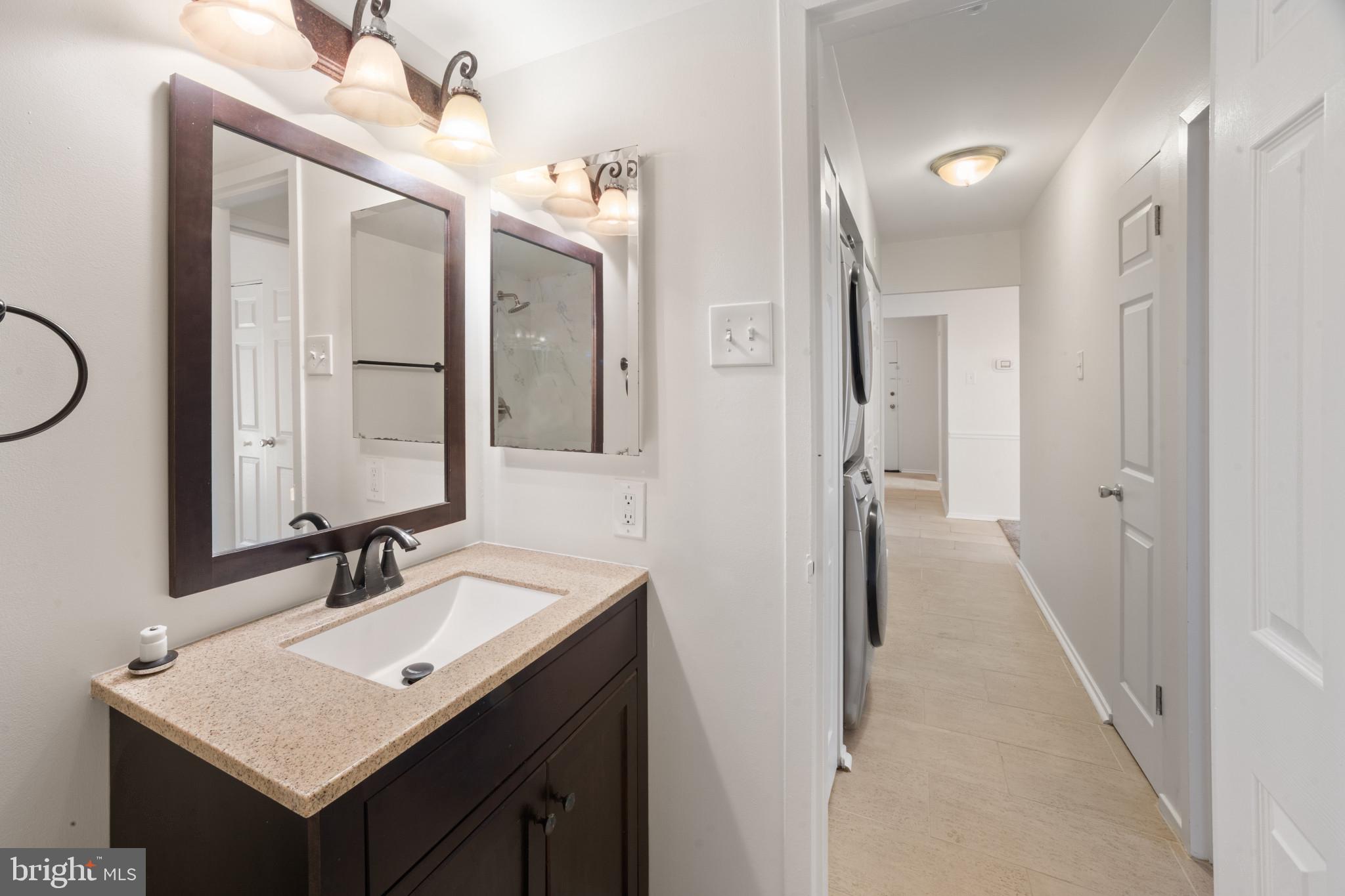 THOMAS CHOICE GARDENS - Residential Lease