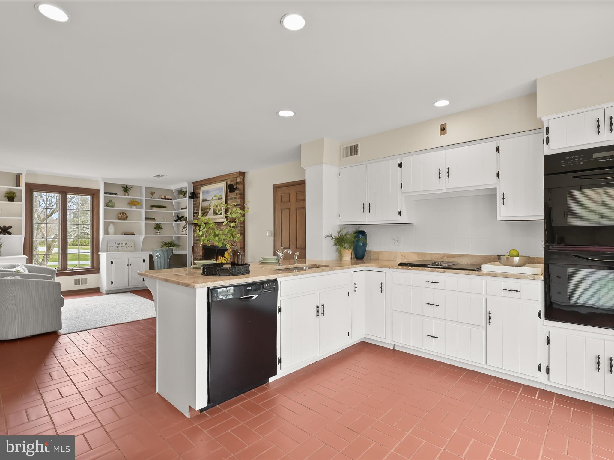 GIBSON ISLAND - Residential