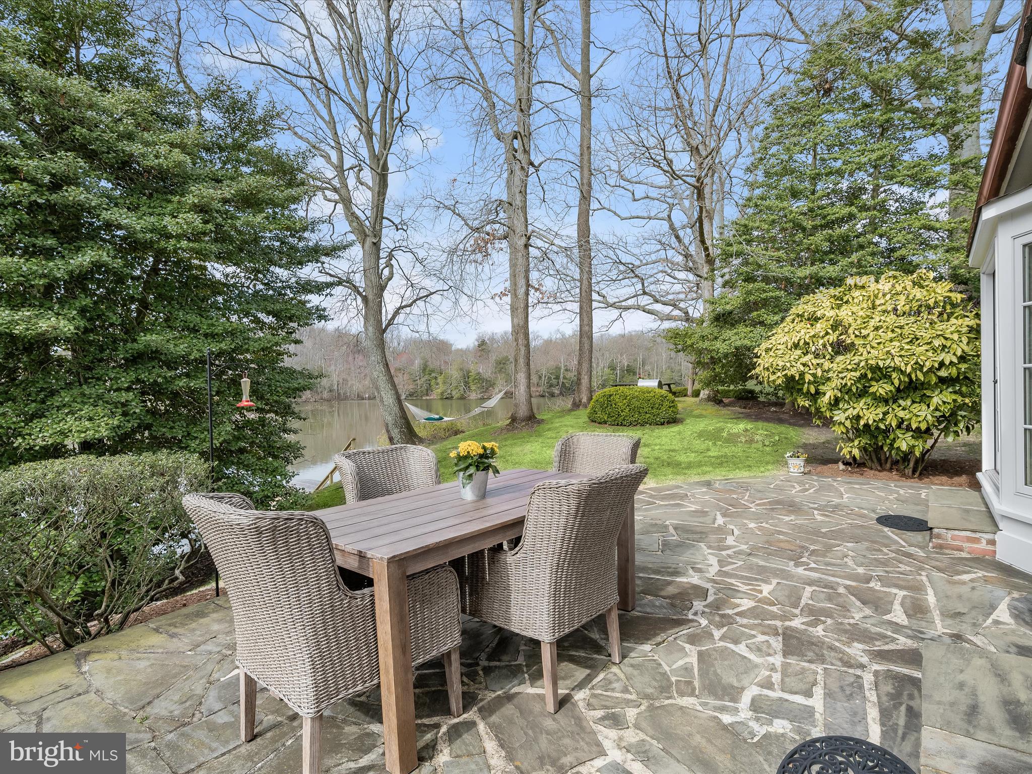 GIBSON ISLAND - Residential