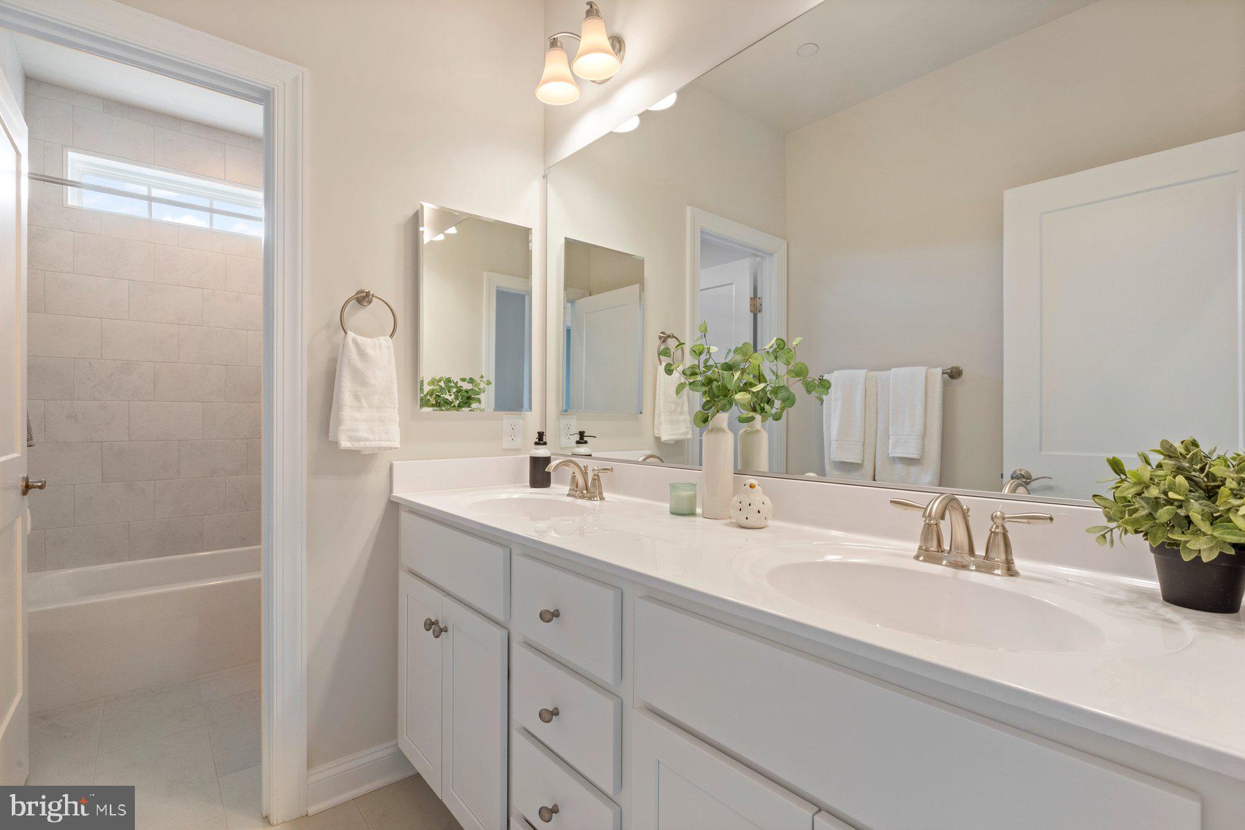 LEGACY FARMS - Residential