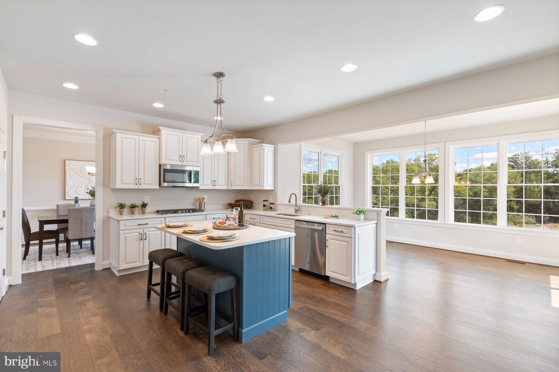 LEGACY FARMS - Residential