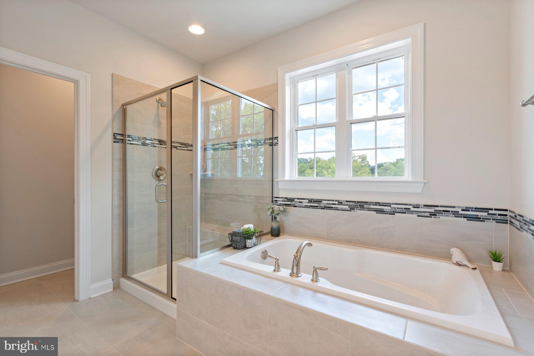 LEGACY FARMS - Residential