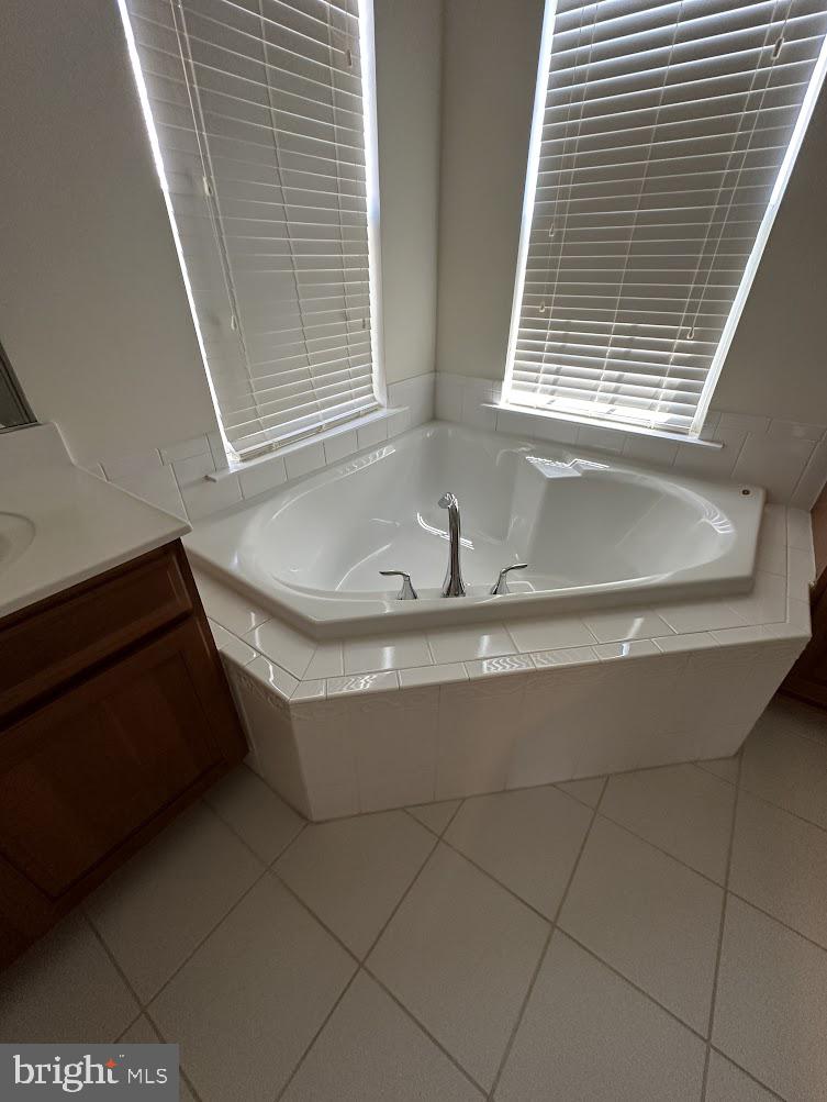 WESTFIELDS - Residential