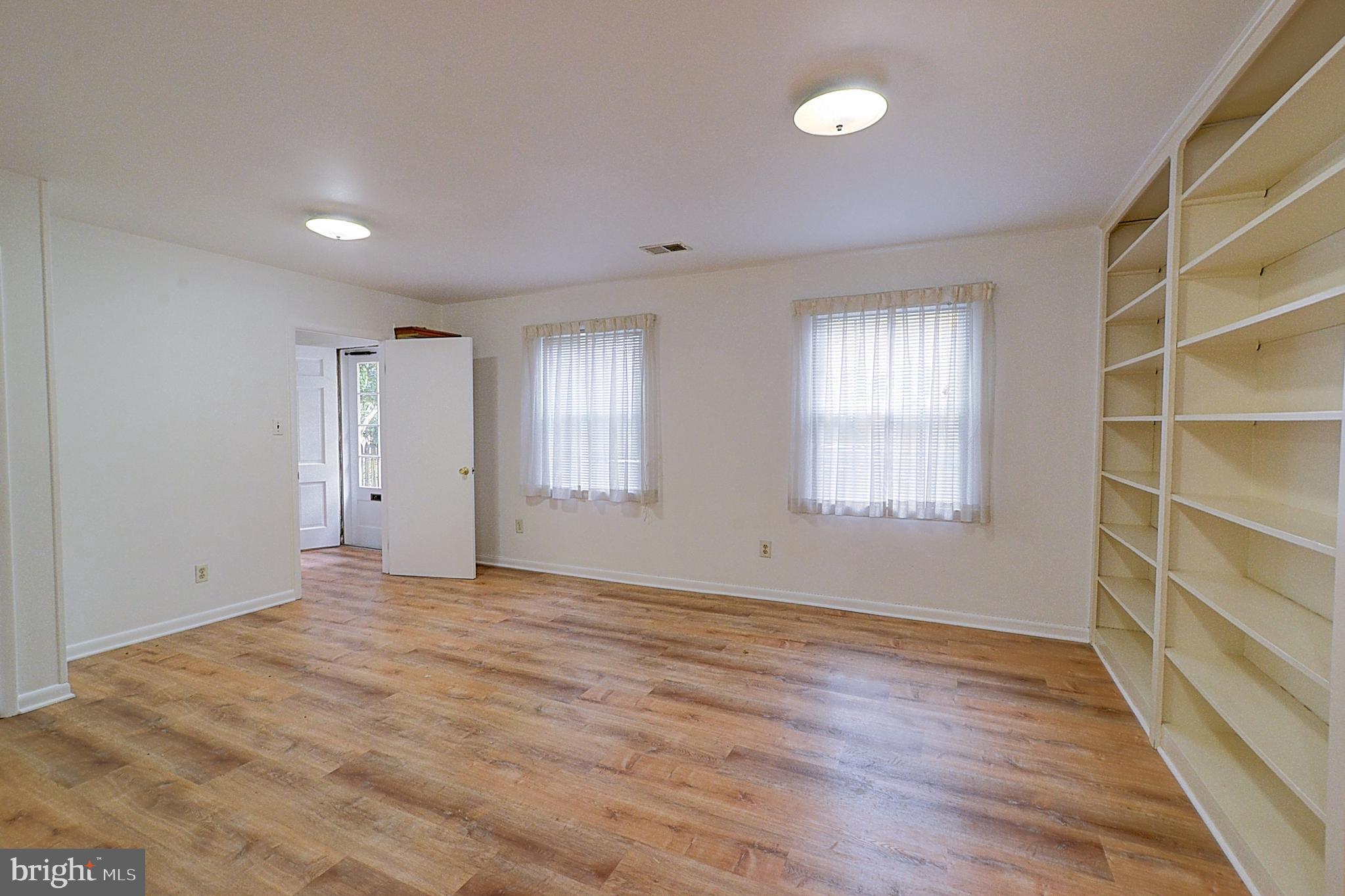 NORTH CHEVY CHASE - Residential Lease