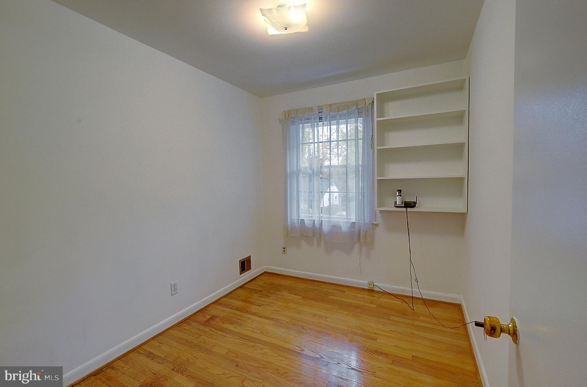 NORTH CHEVY CHASE - Residential Lease