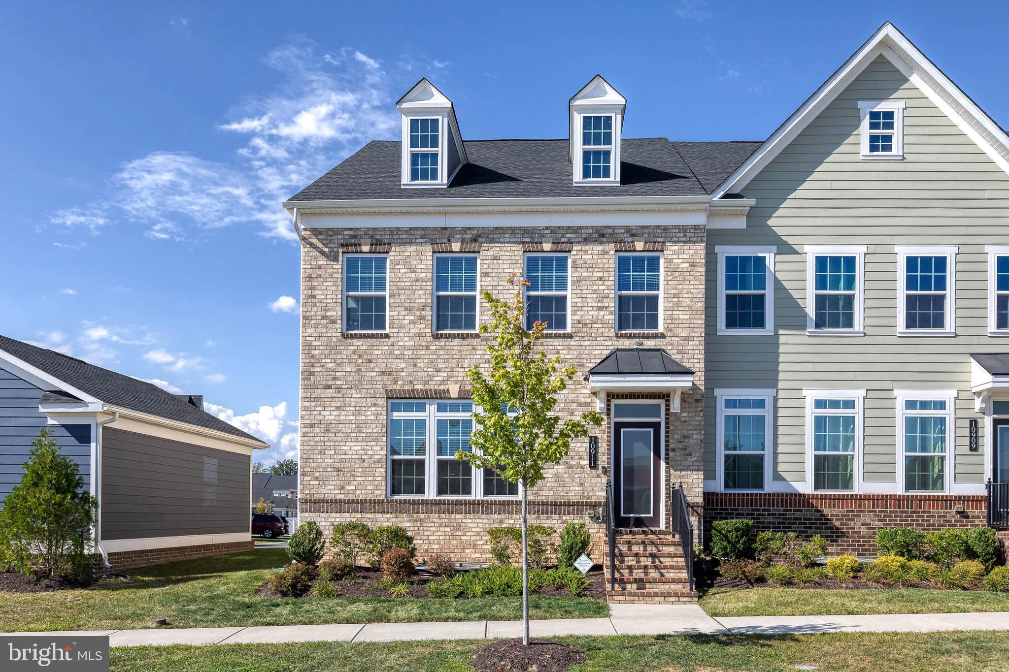GREENLEIGH AT CROSSROADS - Residential