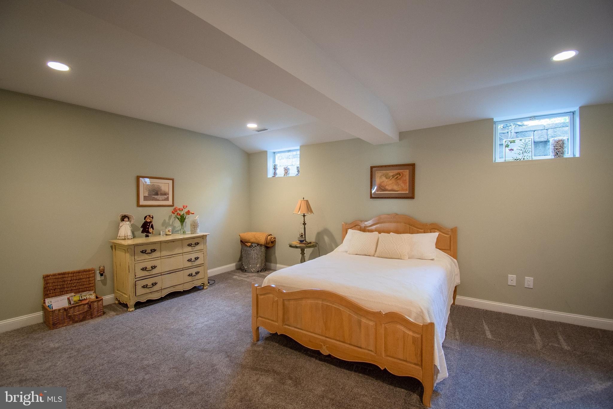 DOLINGTON - Residential