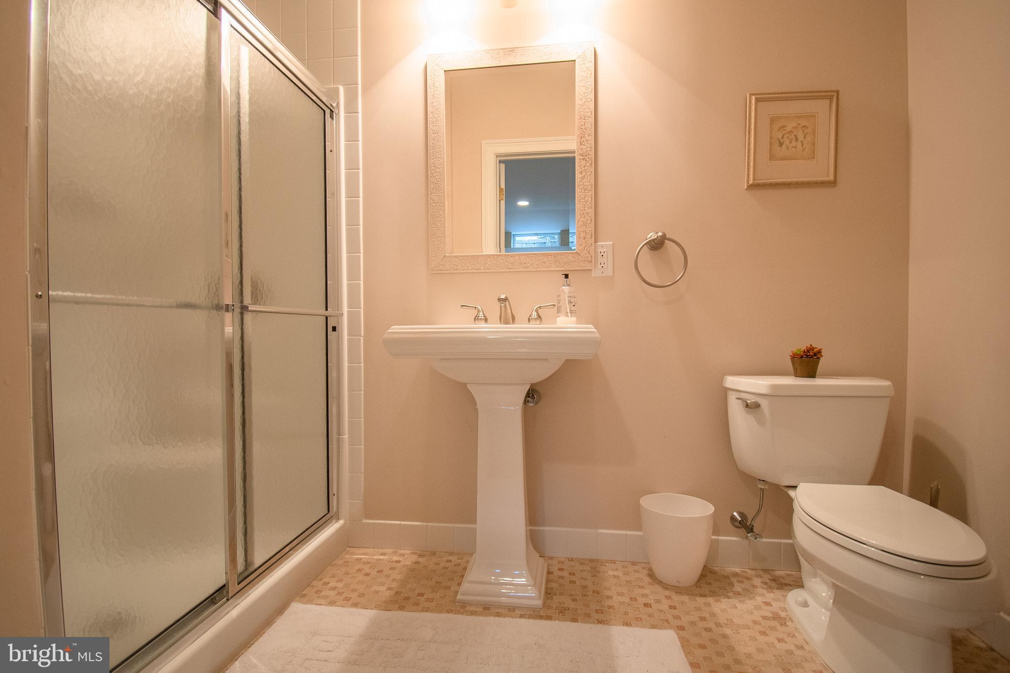 DOLINGTON - Residential