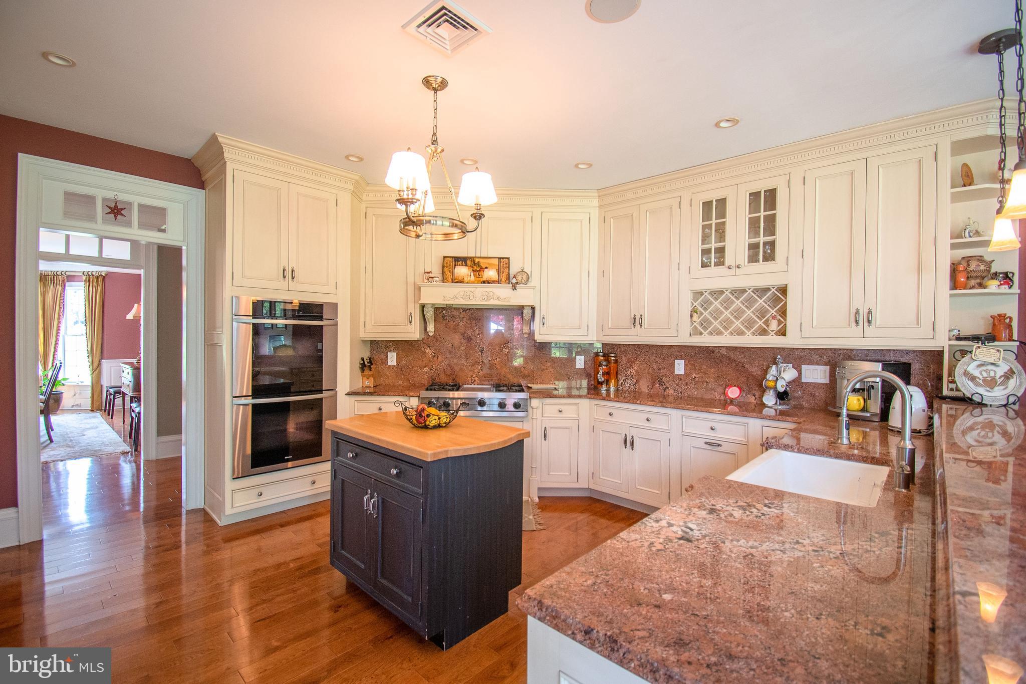 DOLINGTON - Residential