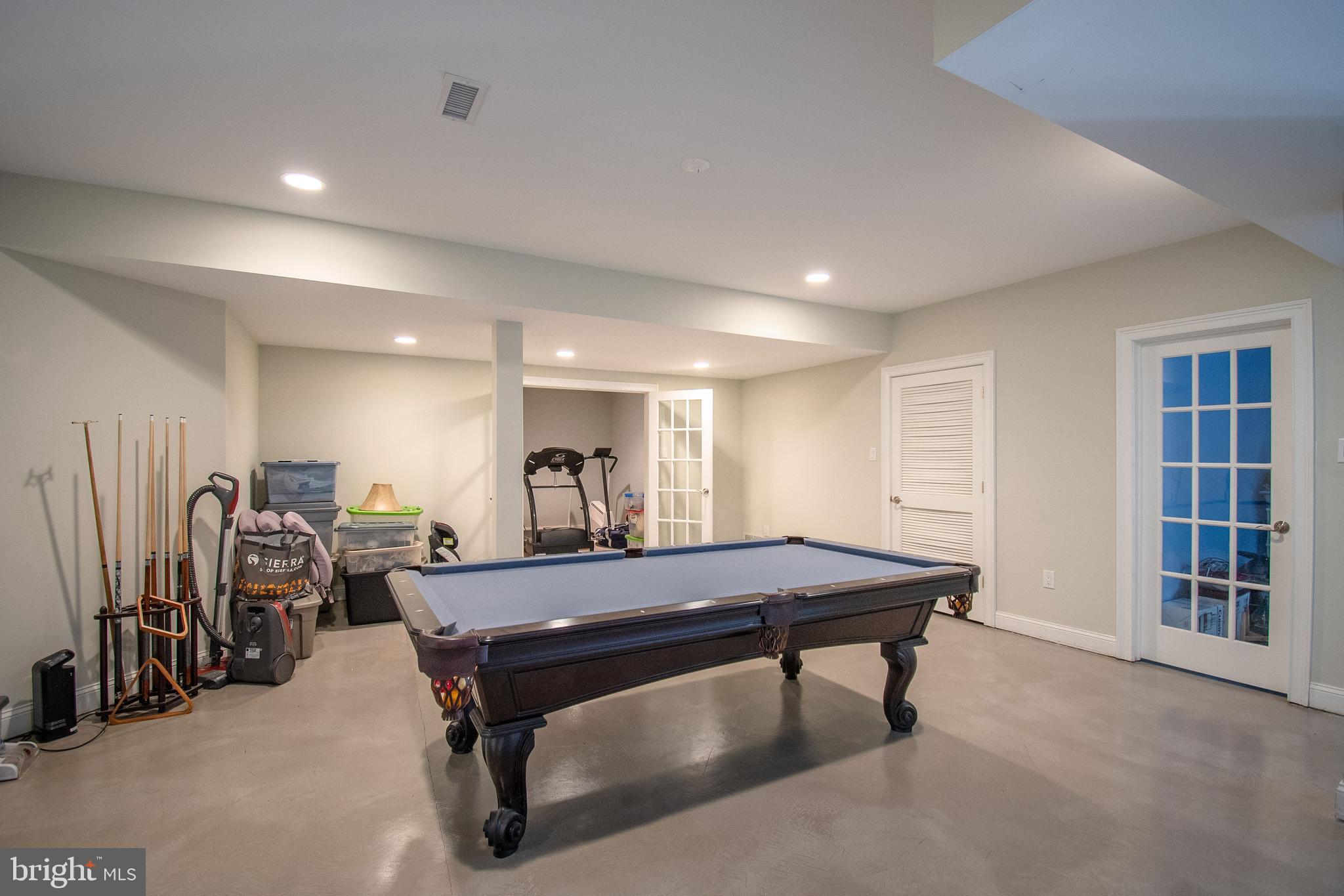 DOLINGTON - Residential