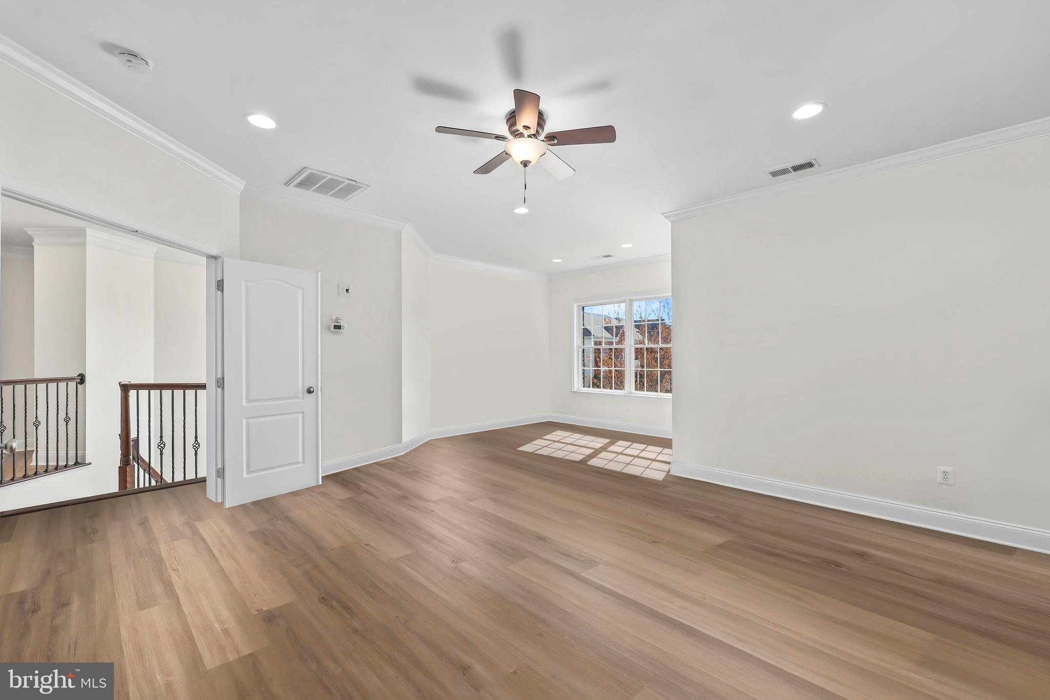 LOUDOUN VALLEY ESTATES 2 - Residential