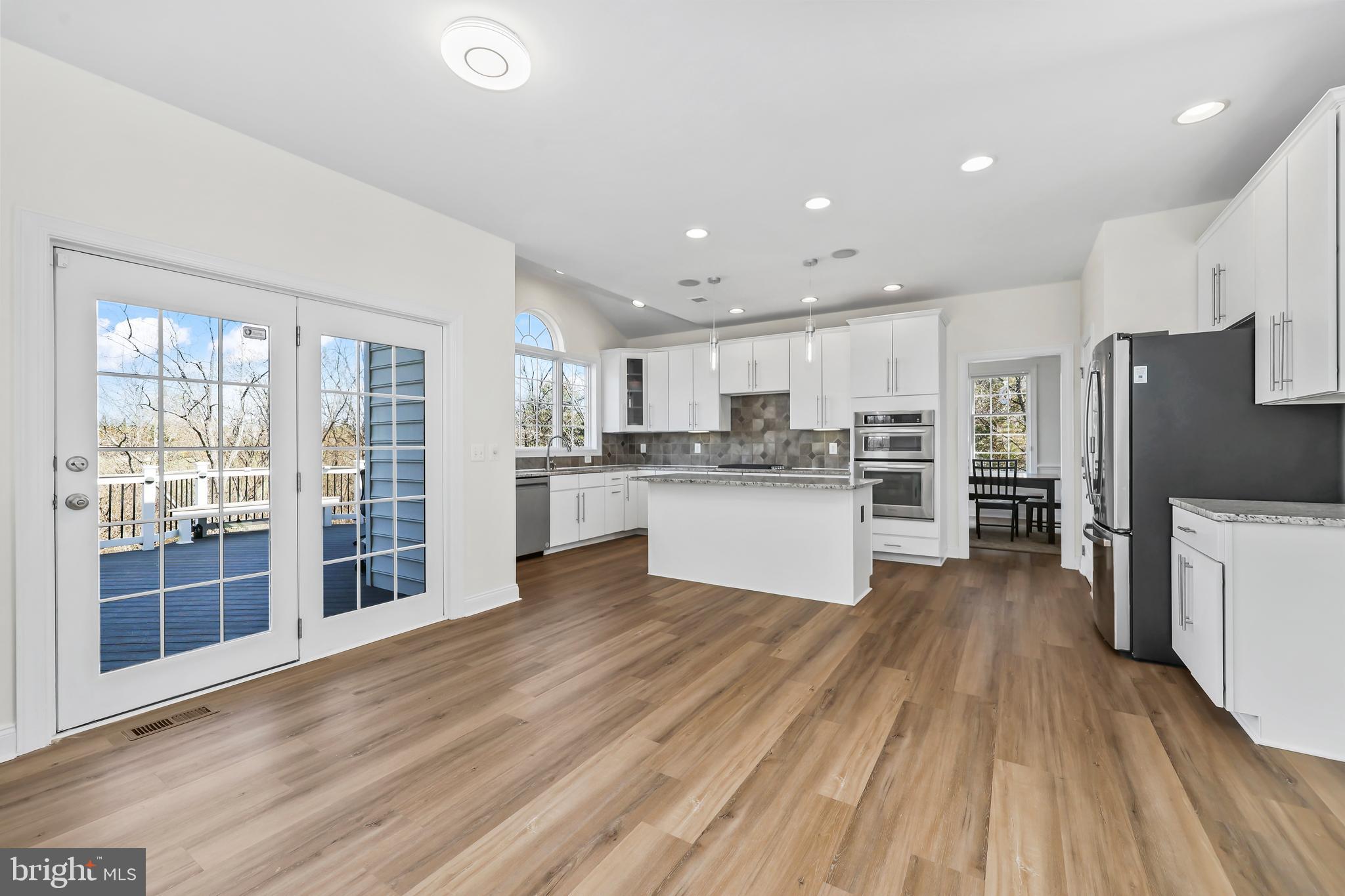 LOUDOUN VALLEY ESTATES 2 - Residential