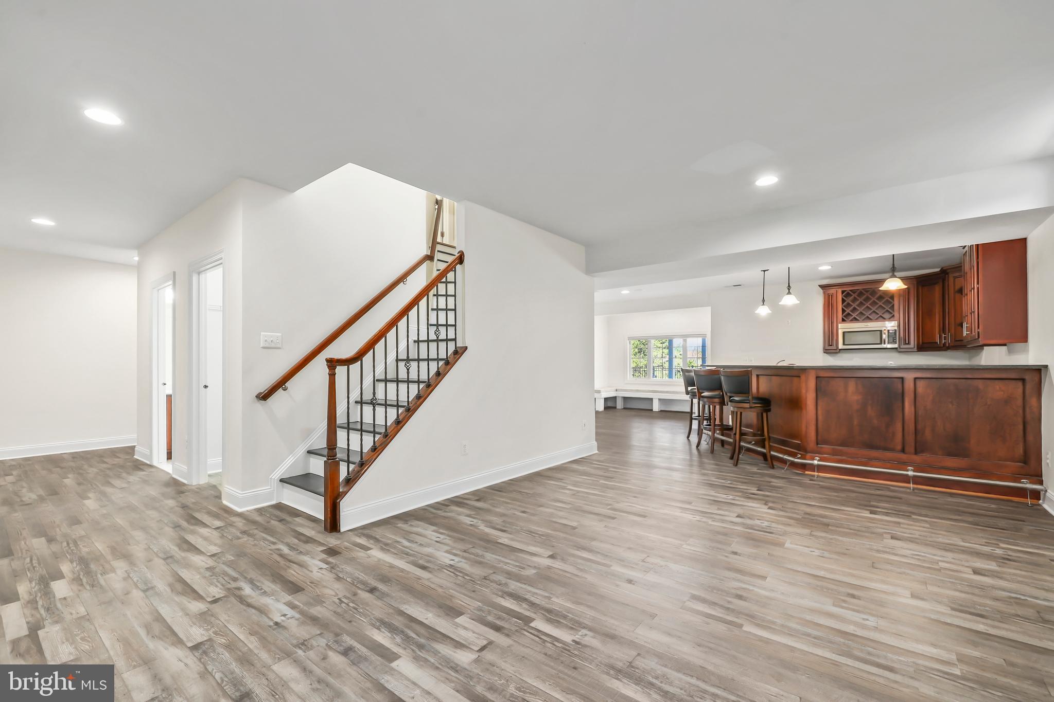 LOUDOUN VALLEY ESTATES 2 - Residential