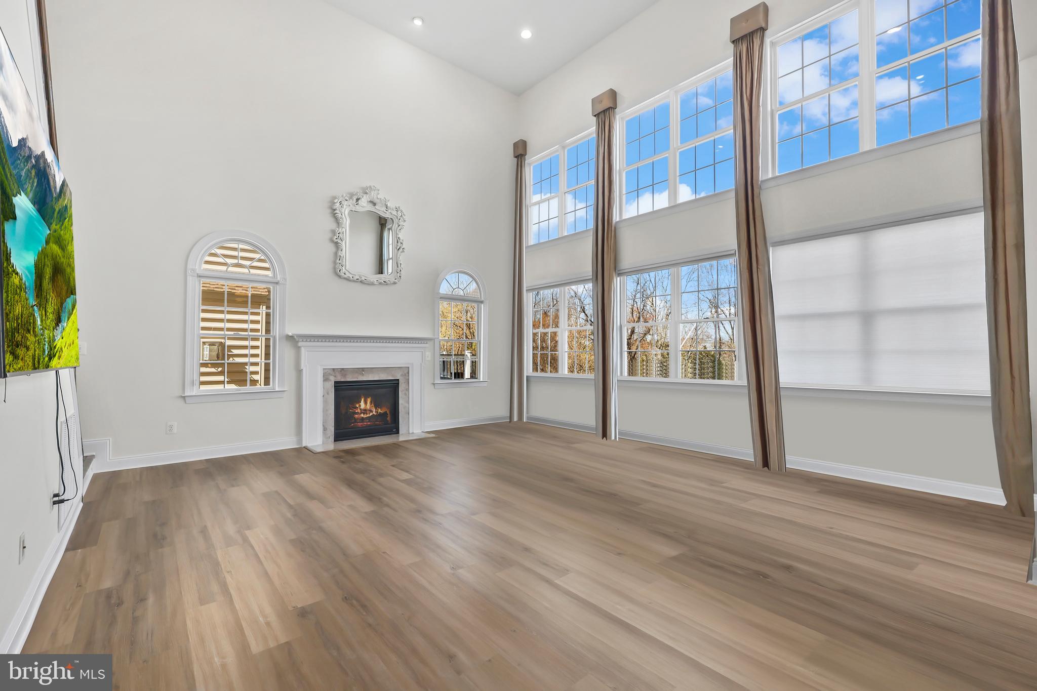 LOUDOUN VALLEY ESTATES 2 - Residential