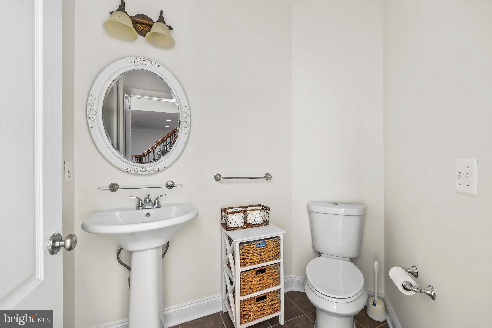 LOUDOUN VALLEY ESTATES 2 - Residential