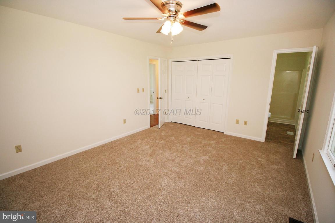 HUNTERS MILL - Residential