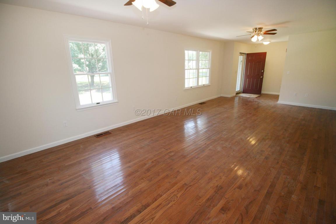 HUNTERS MILL - Residential