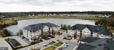 MLS: MDBC2158832