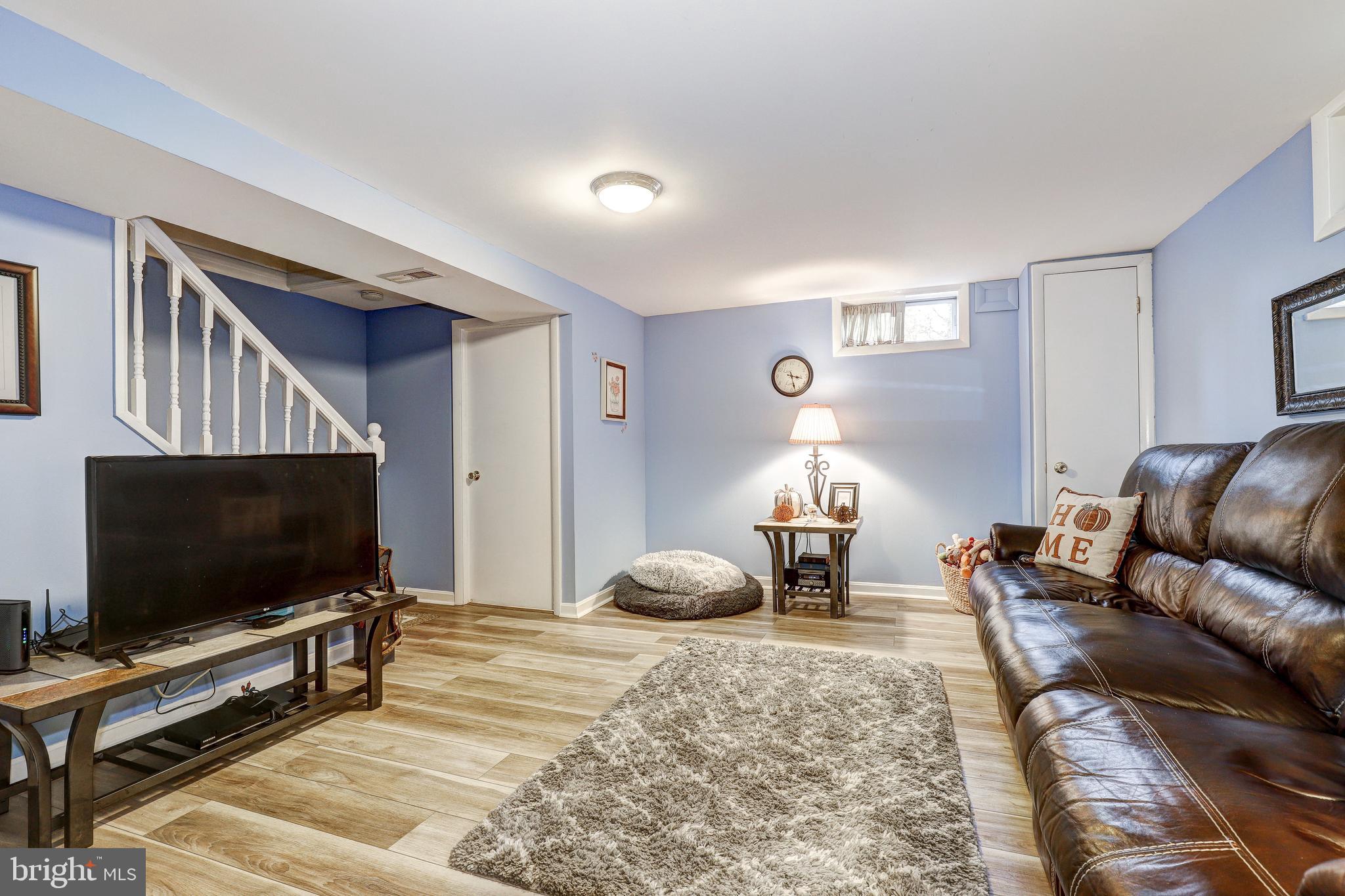 WILKER COURT - Residential