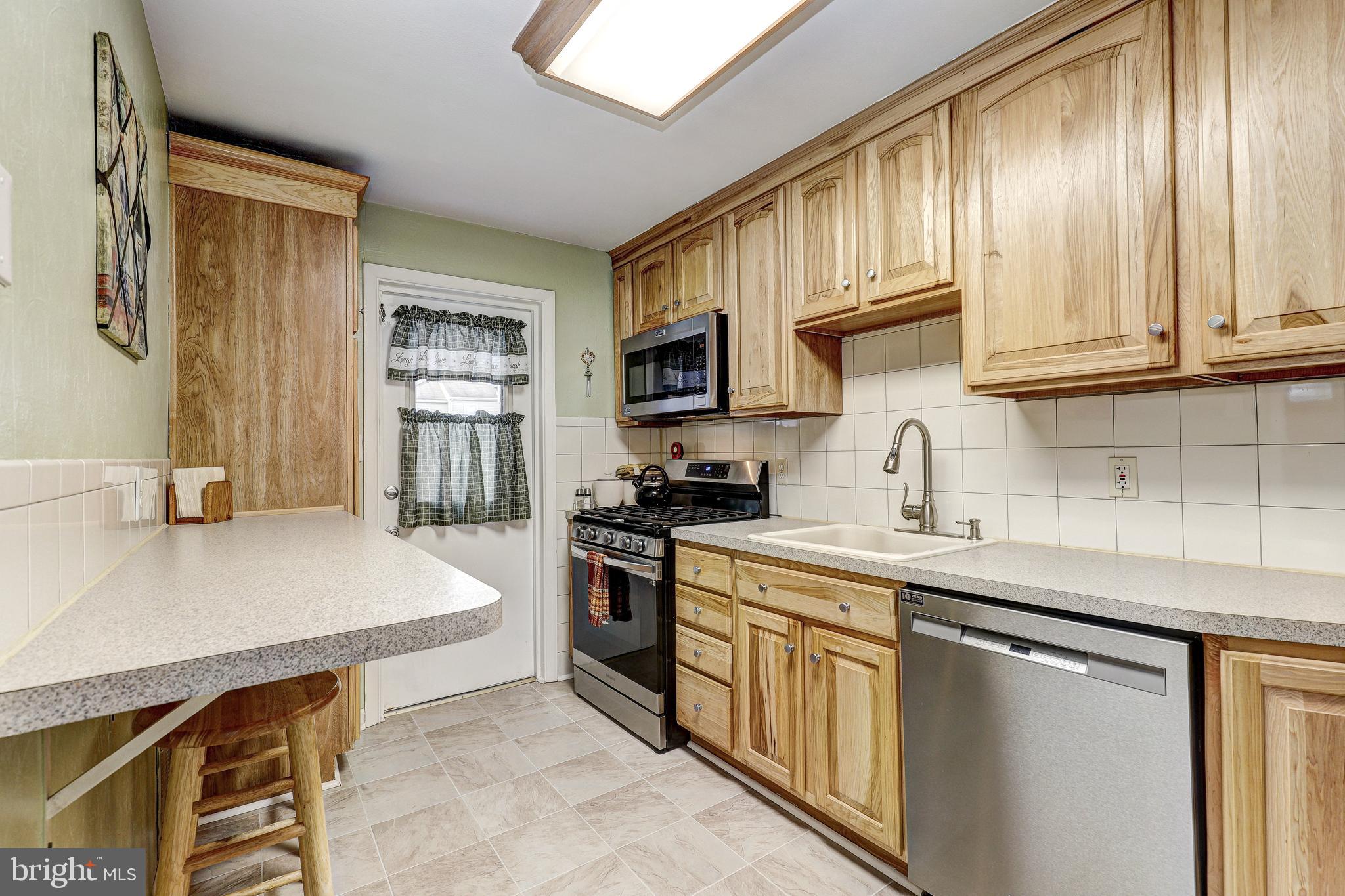 WILKER COURT - Residential