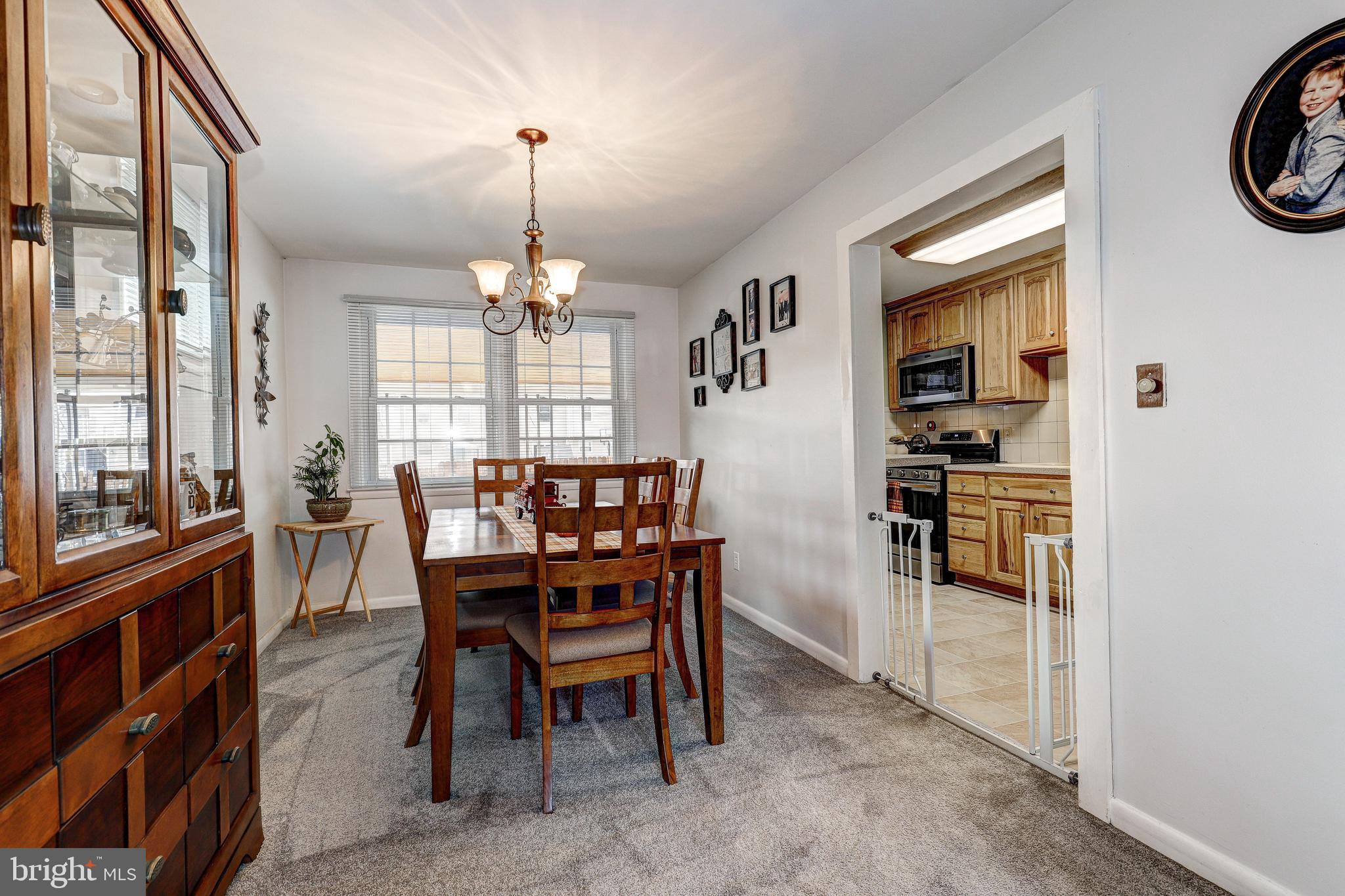 WILKER COURT - Residential