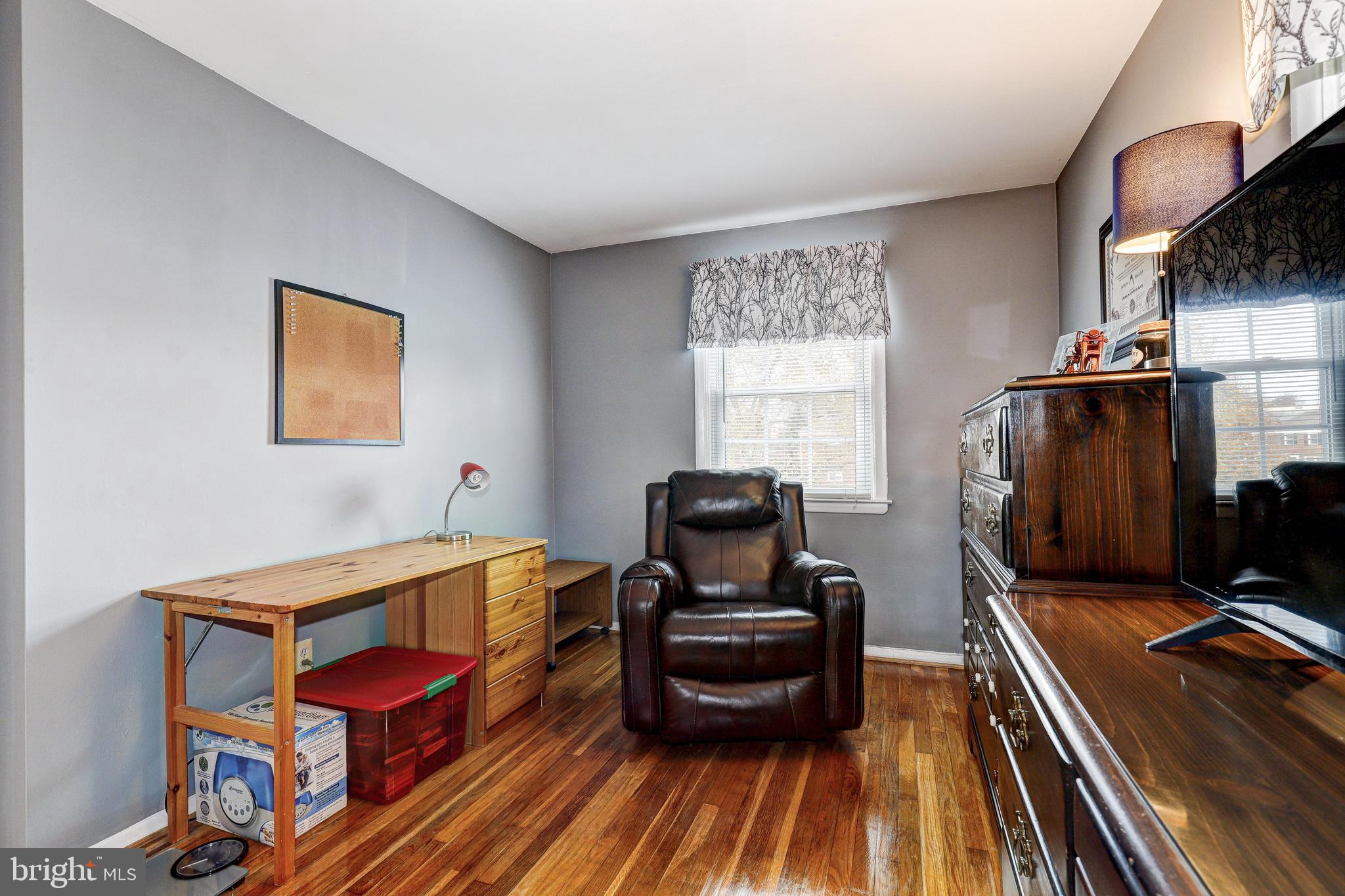 WILKER COURT - Residential