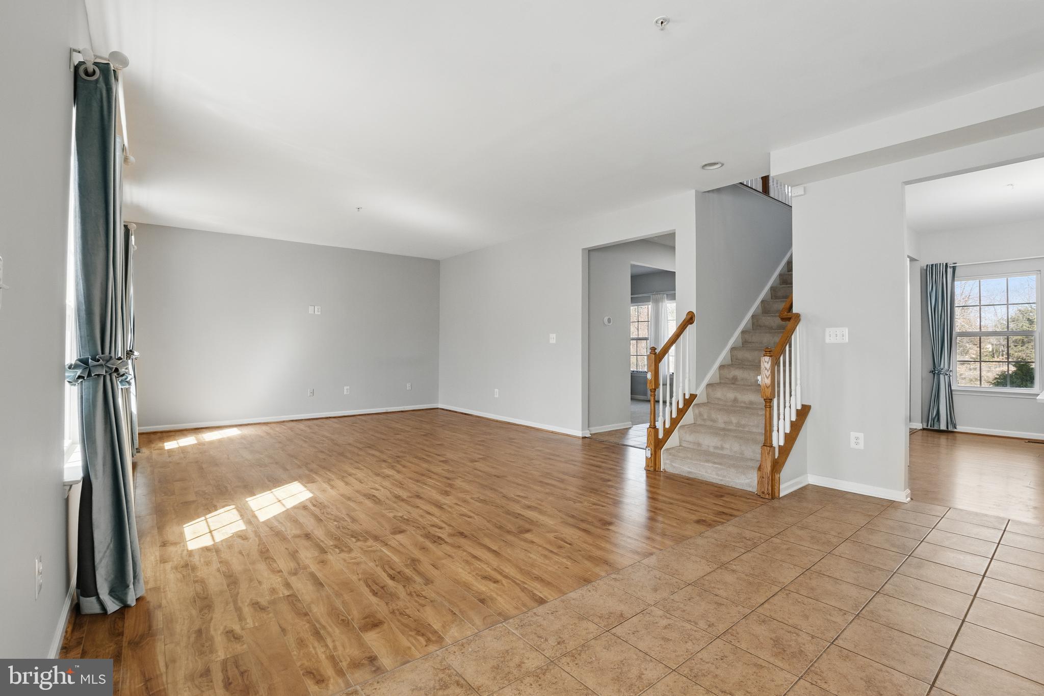 WASHINGTON OVERLOOK - Residential