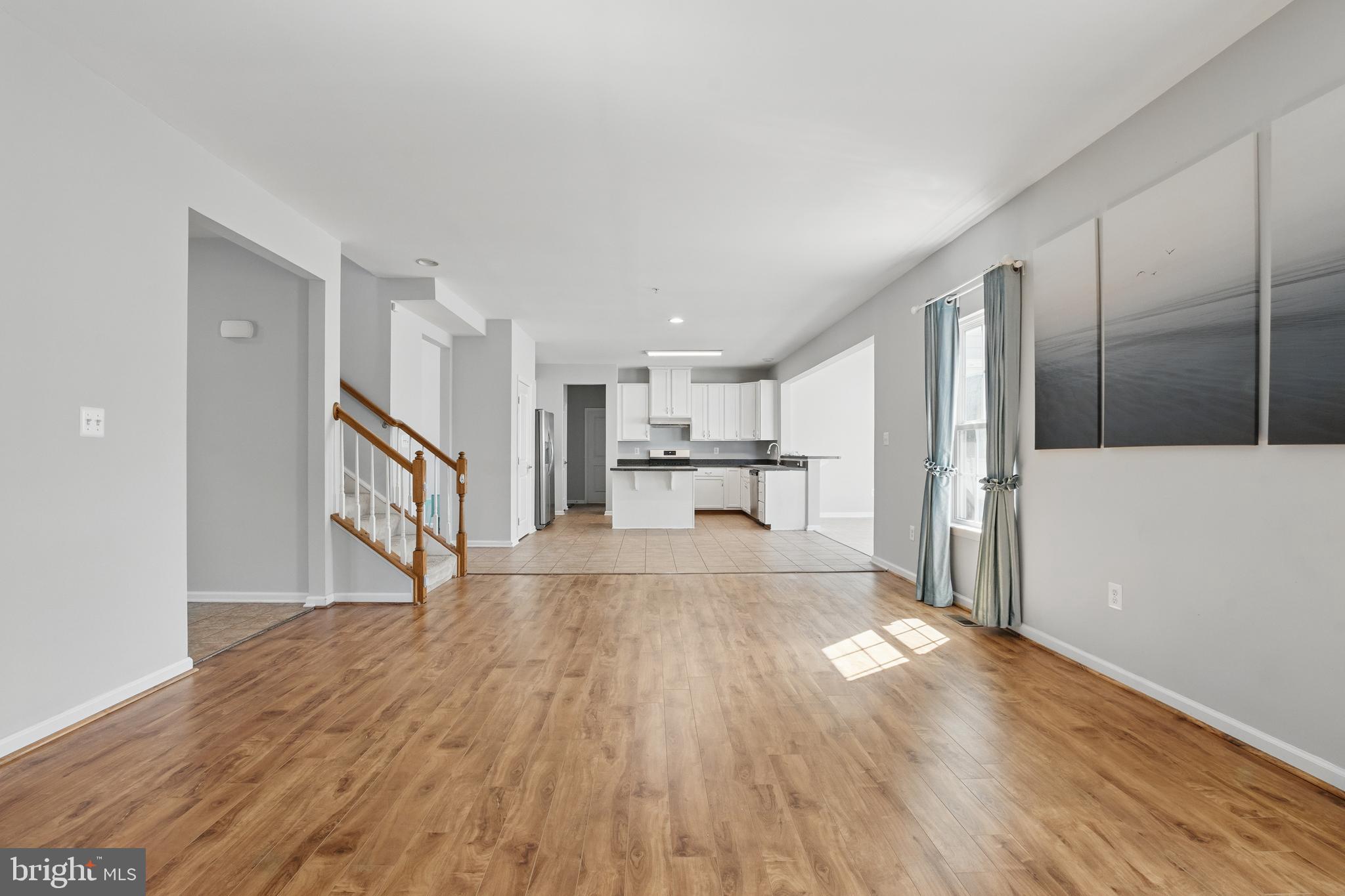 WASHINGTON OVERLOOK - Residential