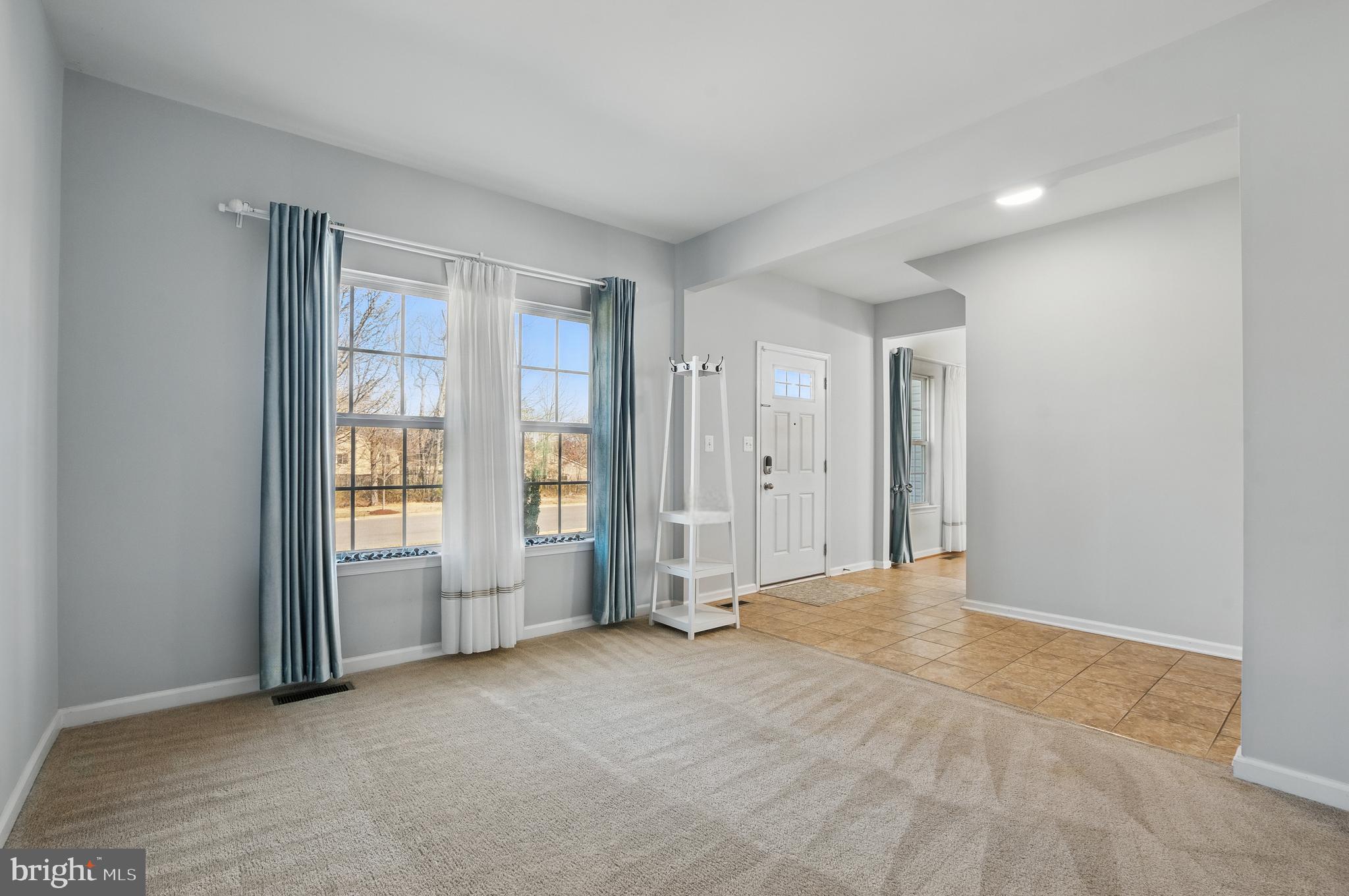 WASHINGTON OVERLOOK - Residential