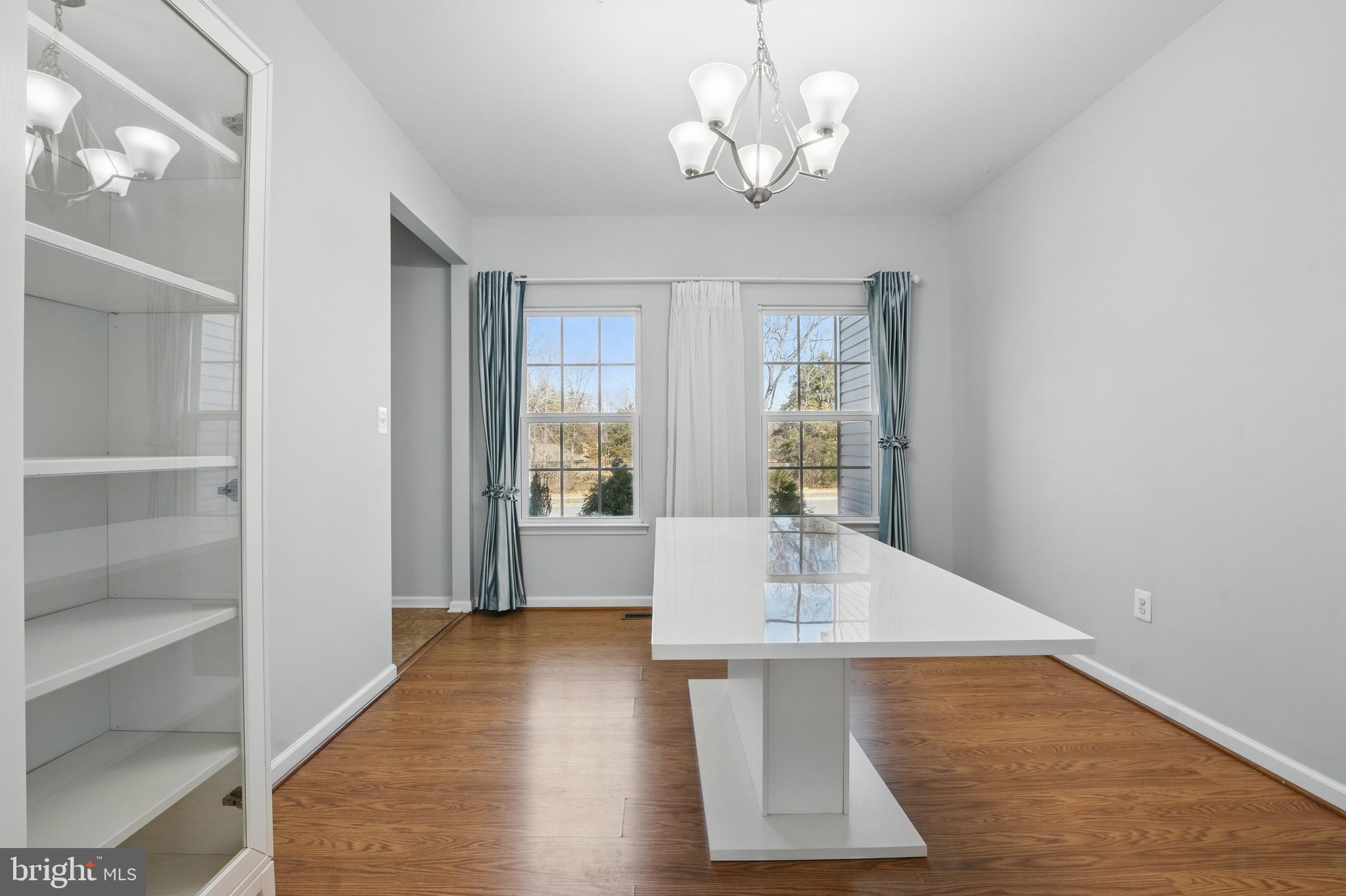 WASHINGTON OVERLOOK - Residential