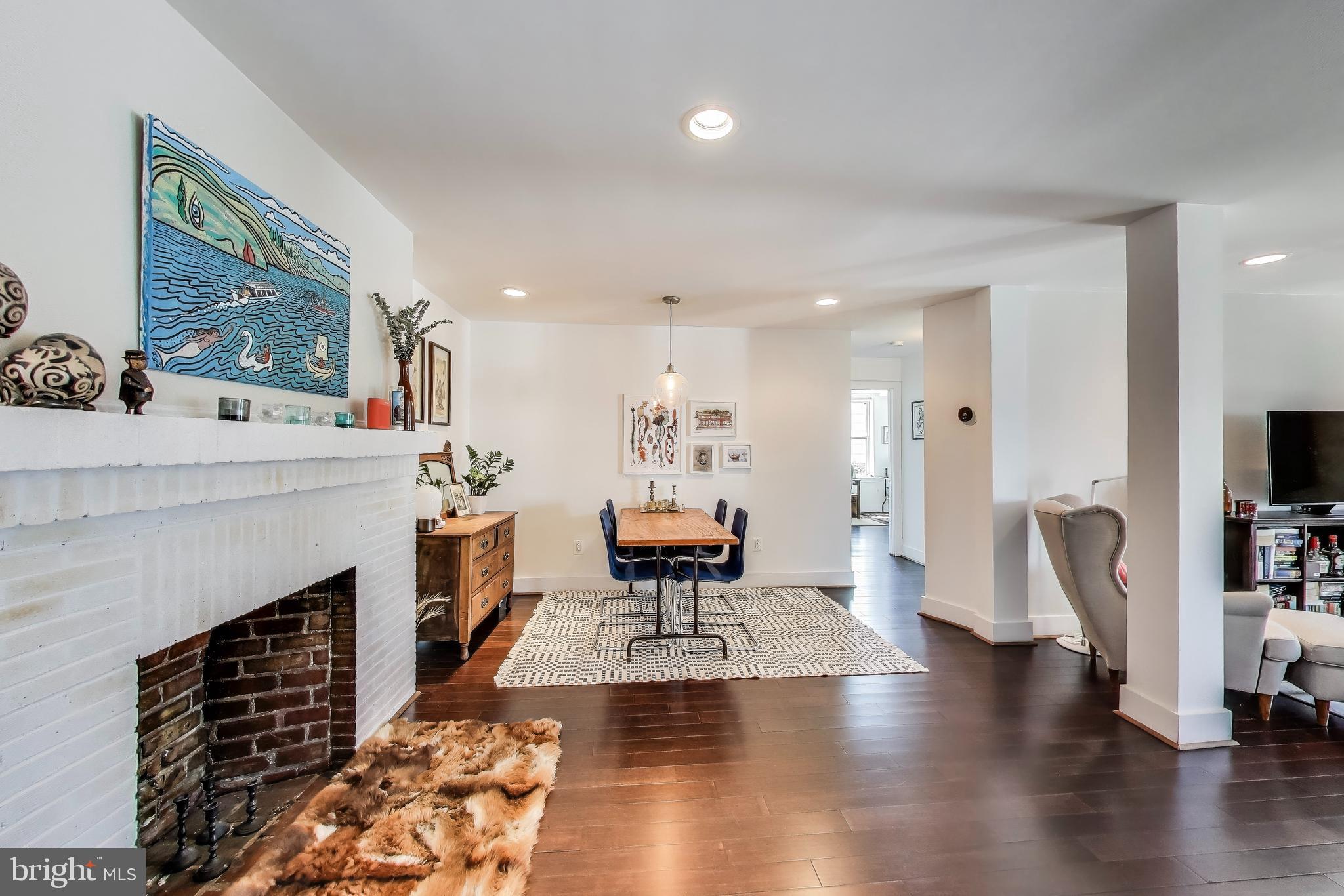 1461 GIRARD STREET NW 400