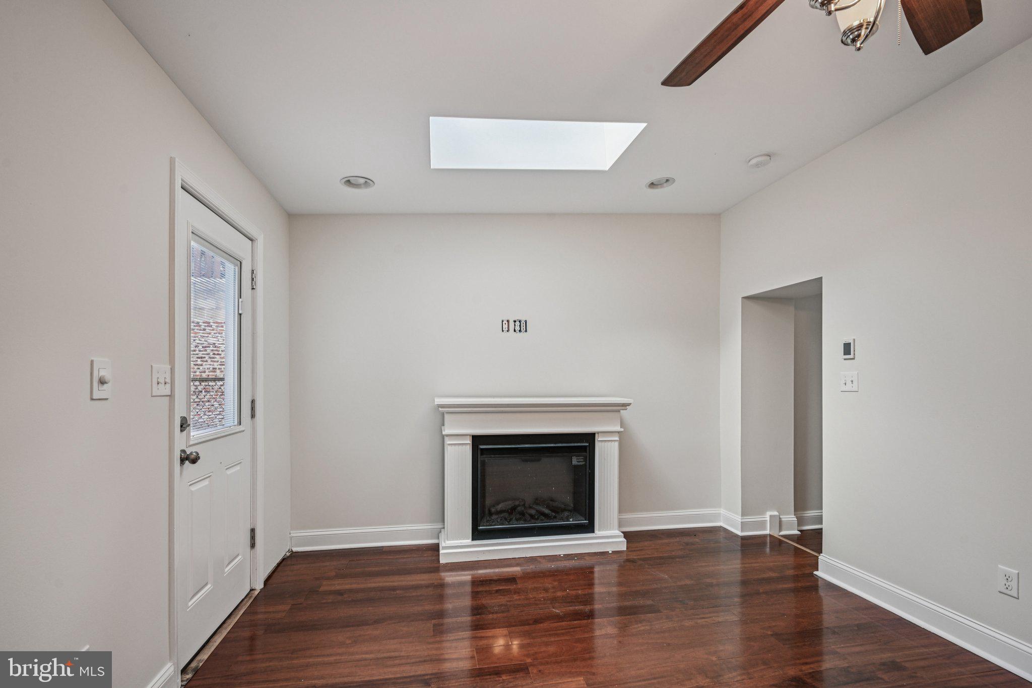 SQUIRREL HILL - Residential Income