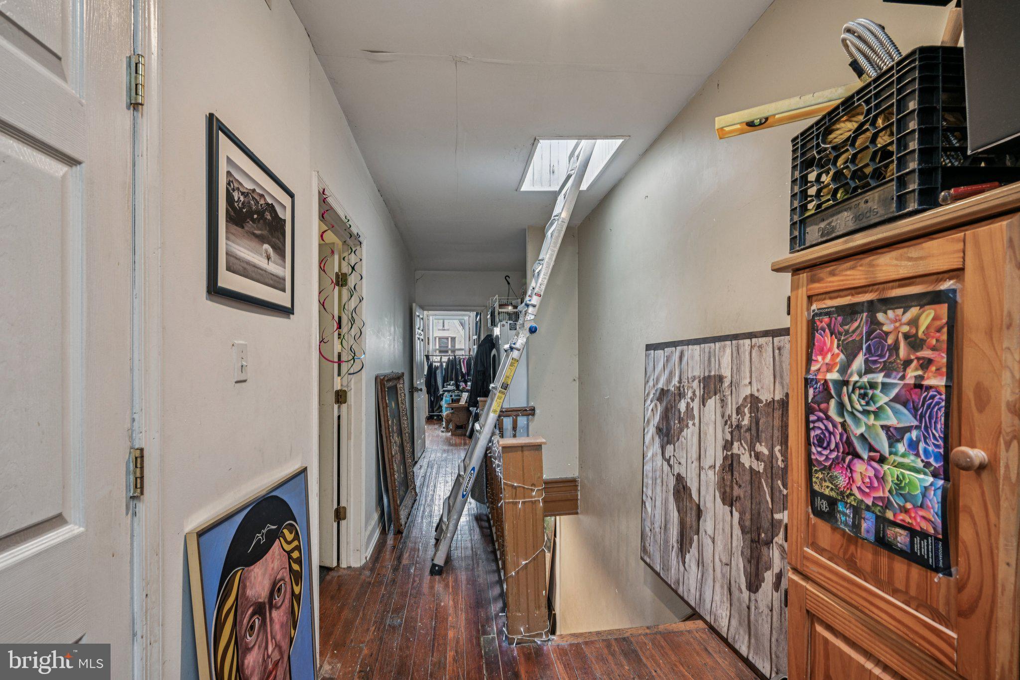 SQUIRREL HILL - Residential Income