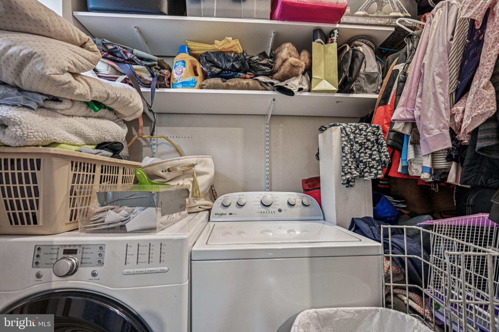 SQUIRREL HILL - Residential Income