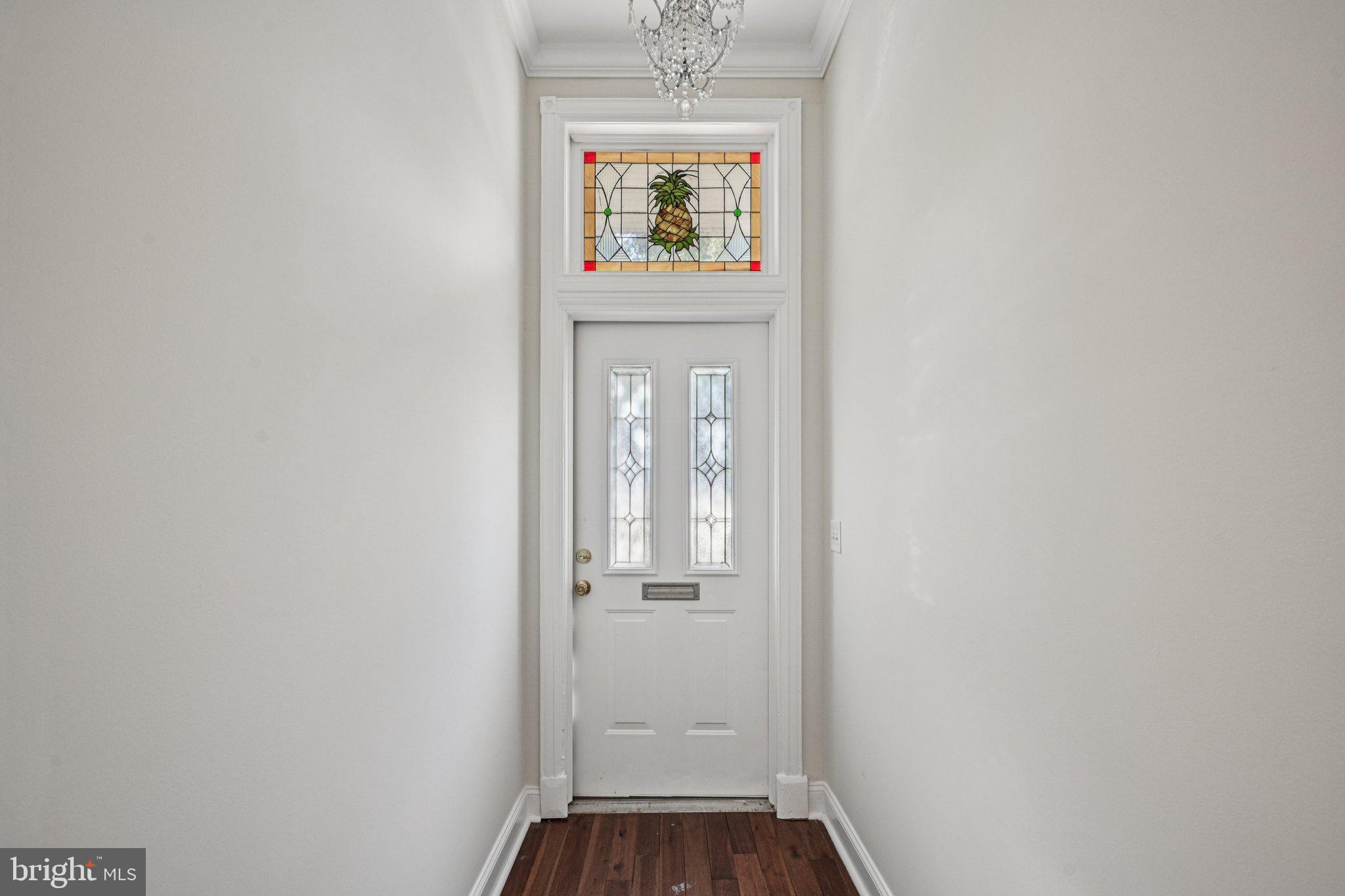 SQUIRREL HILL - Residential Income