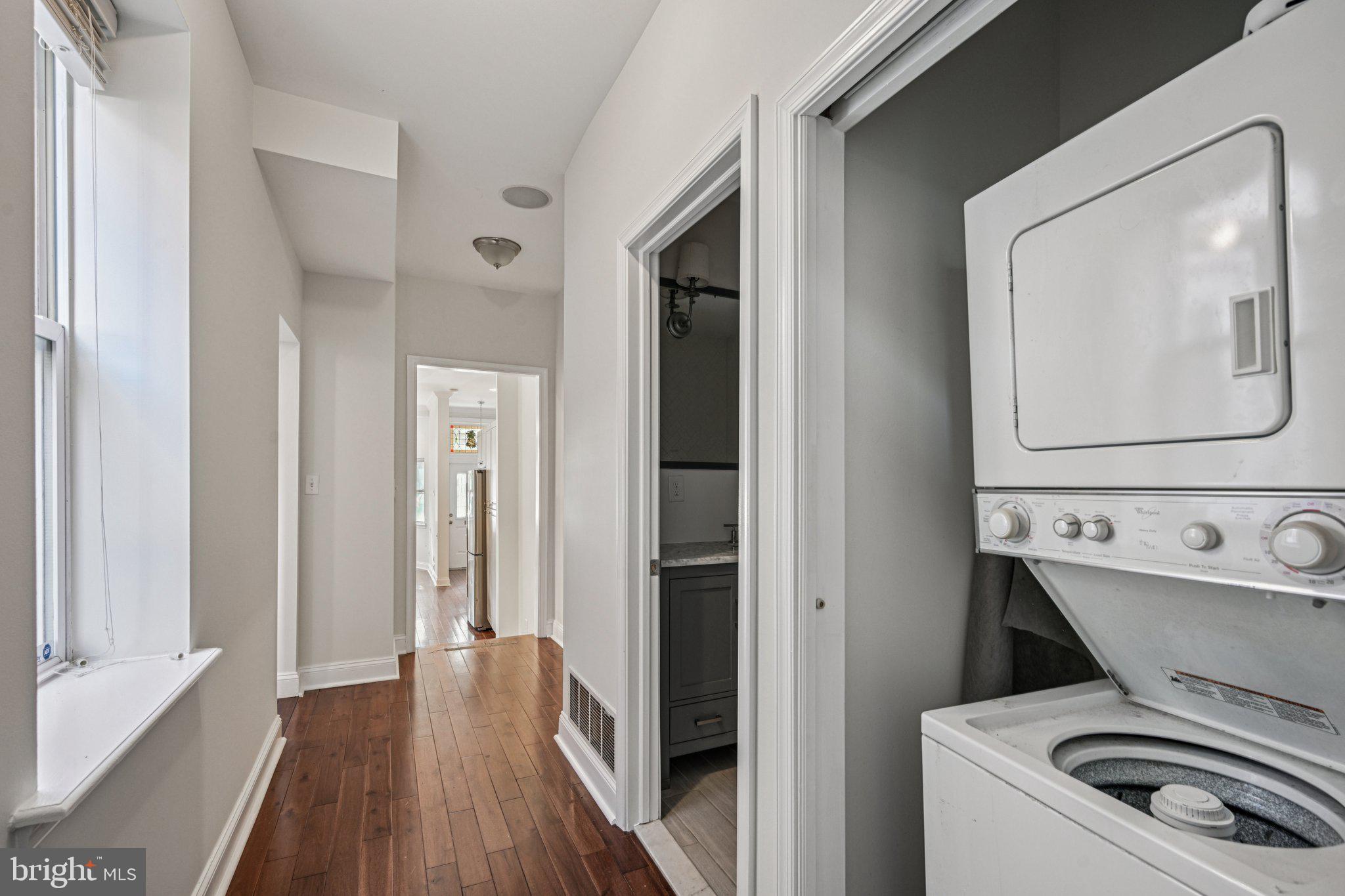 SQUIRREL HILL - Residential Income