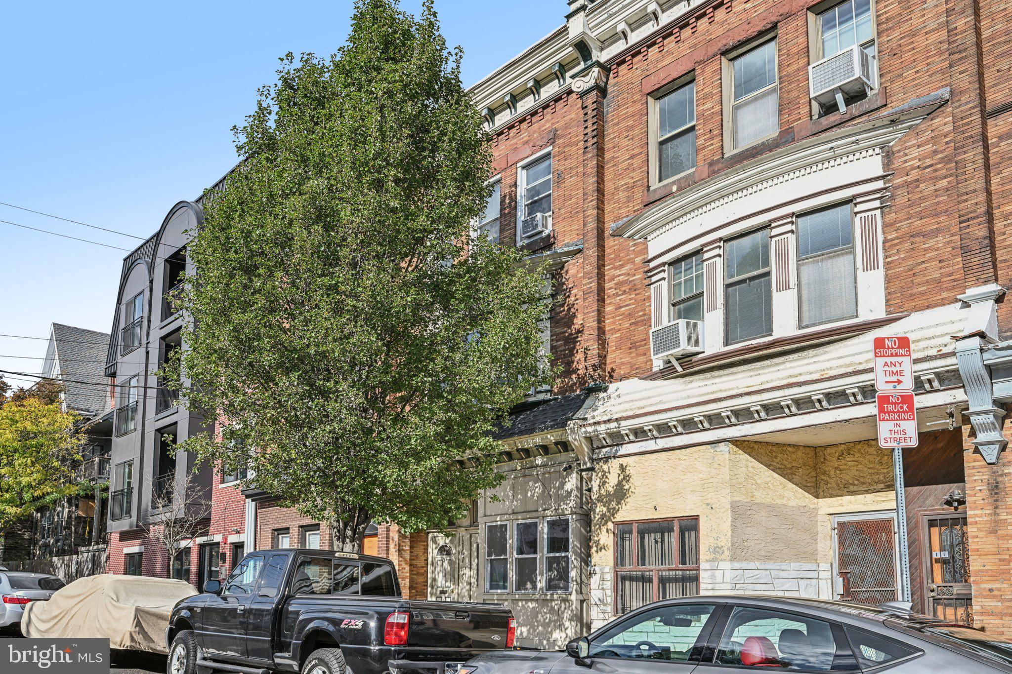 SQUIRREL HILL - Residential Income