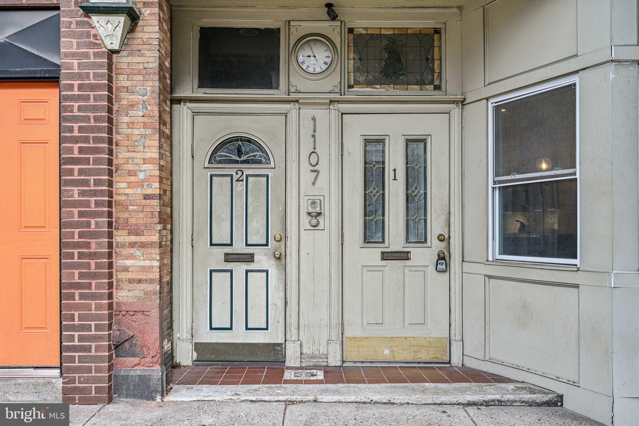 SQUIRREL HILL - Residential Income