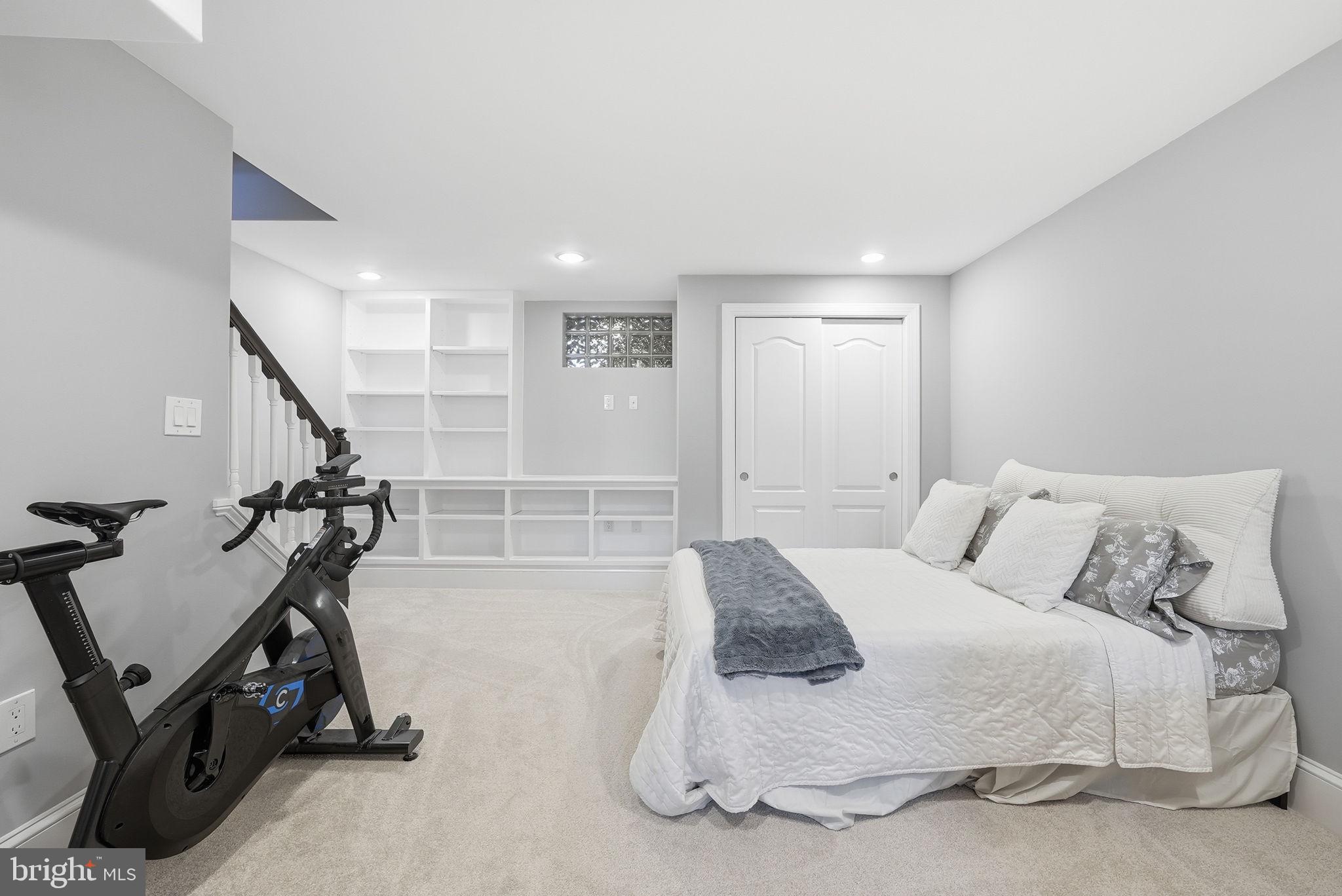 LYNHAVEN/N. DELRAY - Residential