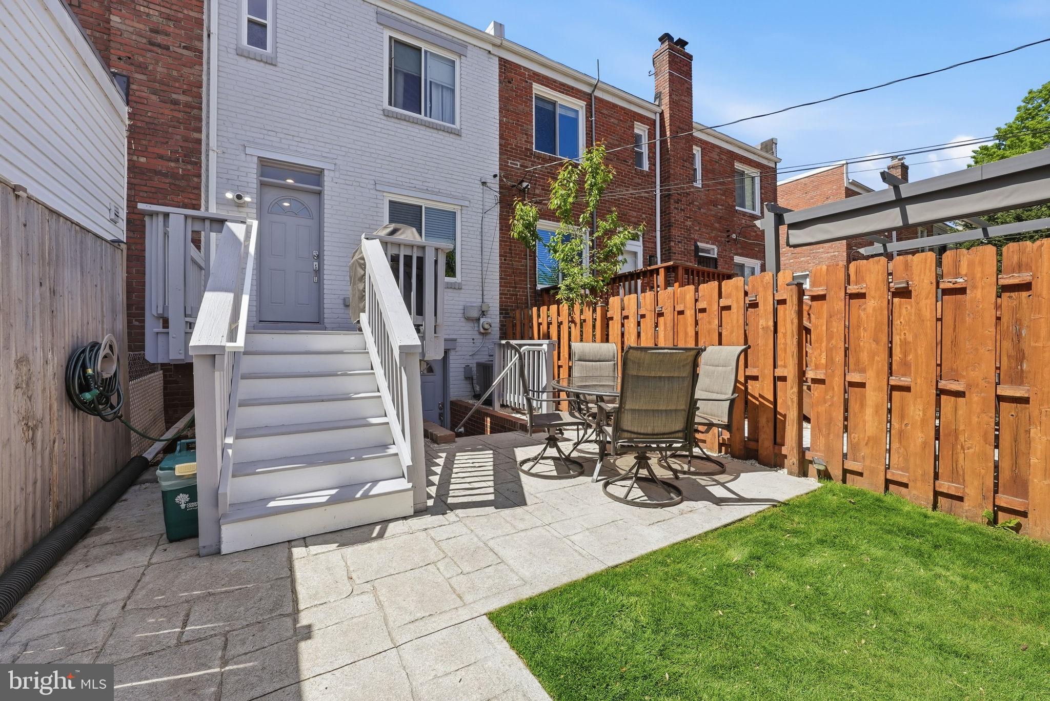 LYNHAVEN/N. DELRAY - Residential