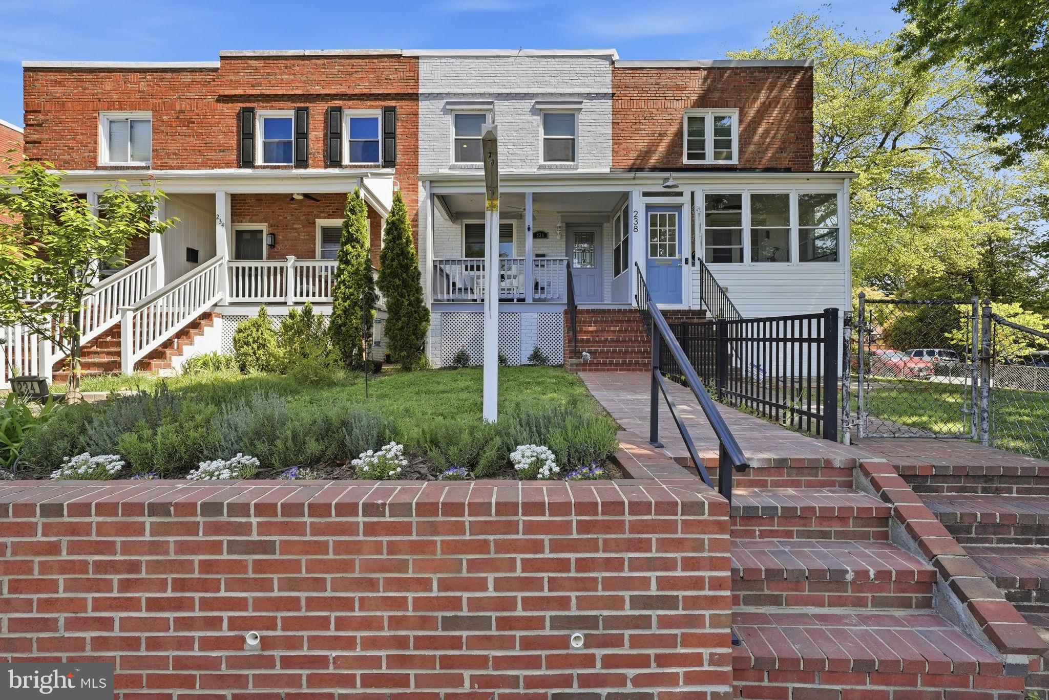 LYNHAVEN/N. DELRAY - Residential