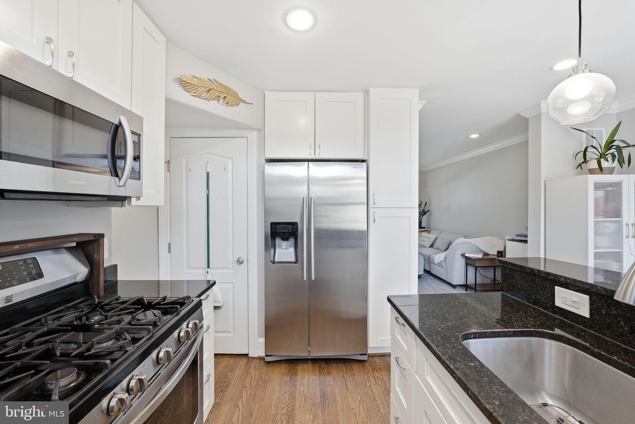 LYNHAVEN/N. DELRAY - Residential