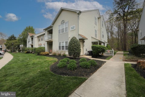Condo For Sale - 5005A Albridge Way<br/> MOUNT LAUREL, NJ 08054