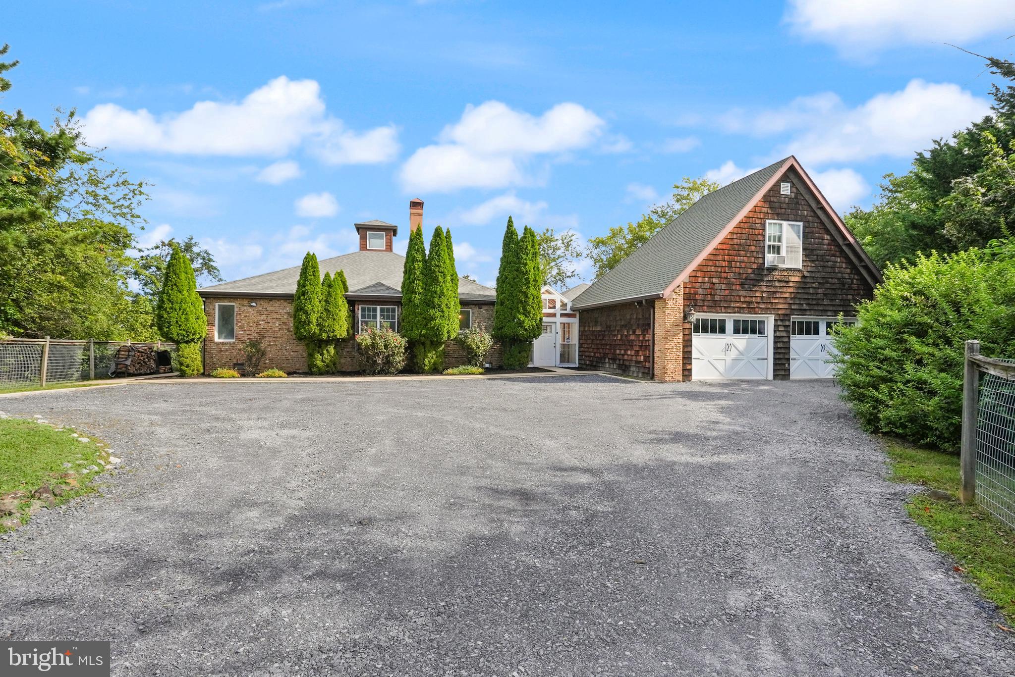 393 HIGH KNOB ROAD