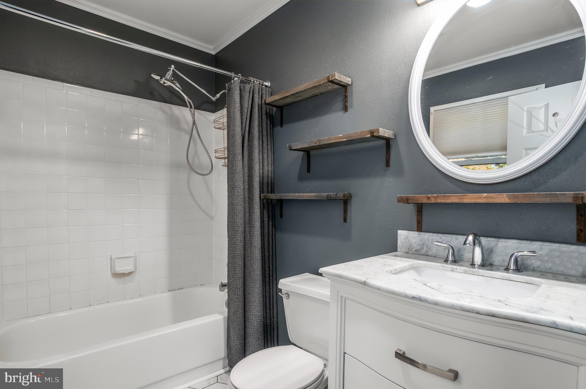 SPOTSWOOD ESTATES - Residential Lease