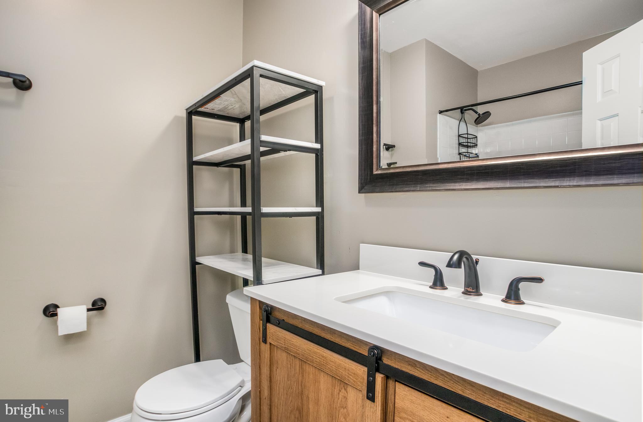 SPOTSWOOD ESTATES - Residential Lease