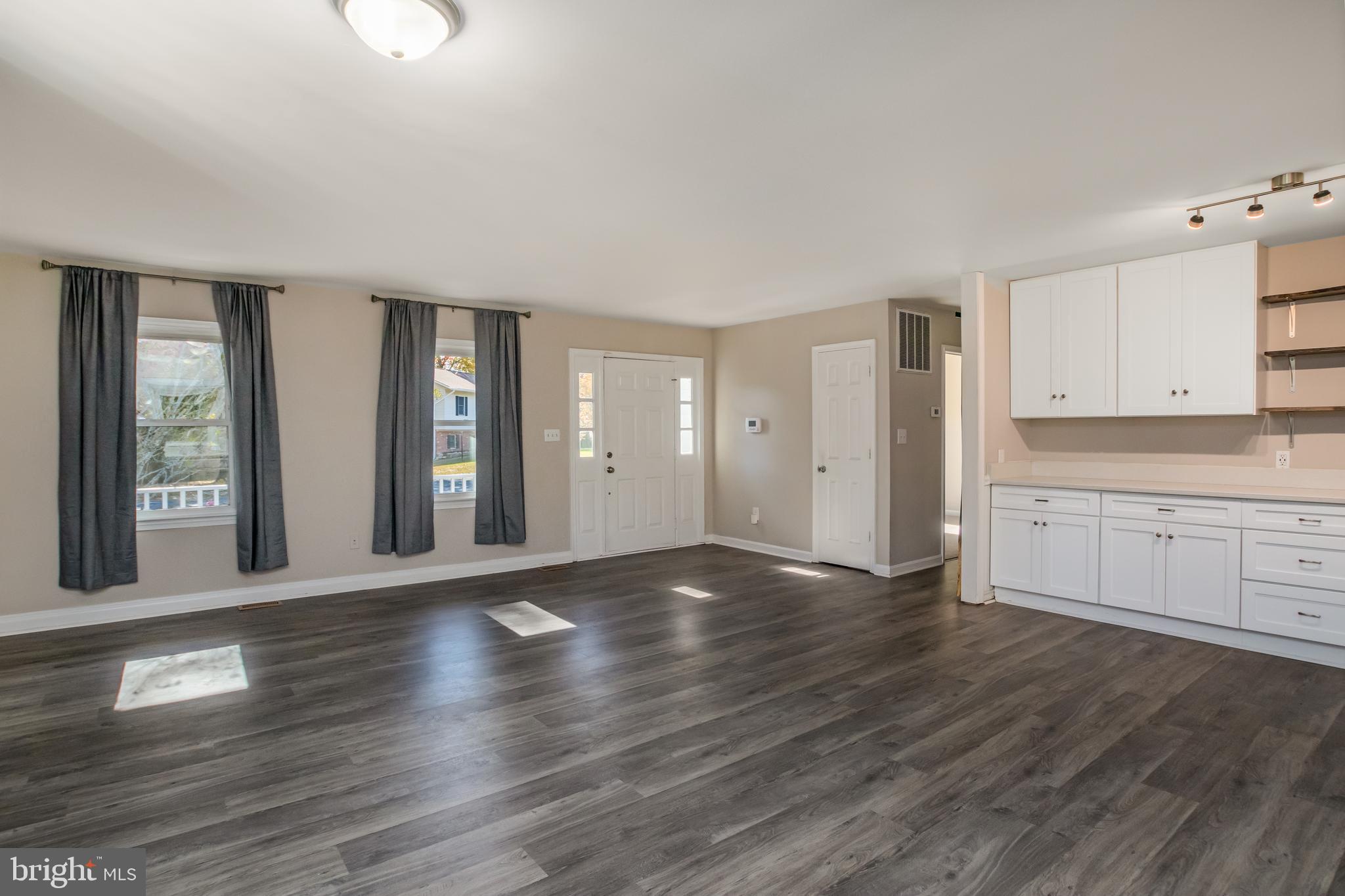 SPOTSWOOD ESTATES - Residential Lease